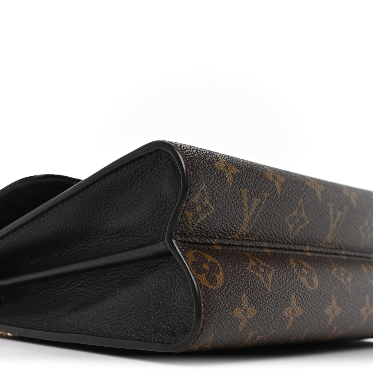 Monogram Victoire Black - Top Club