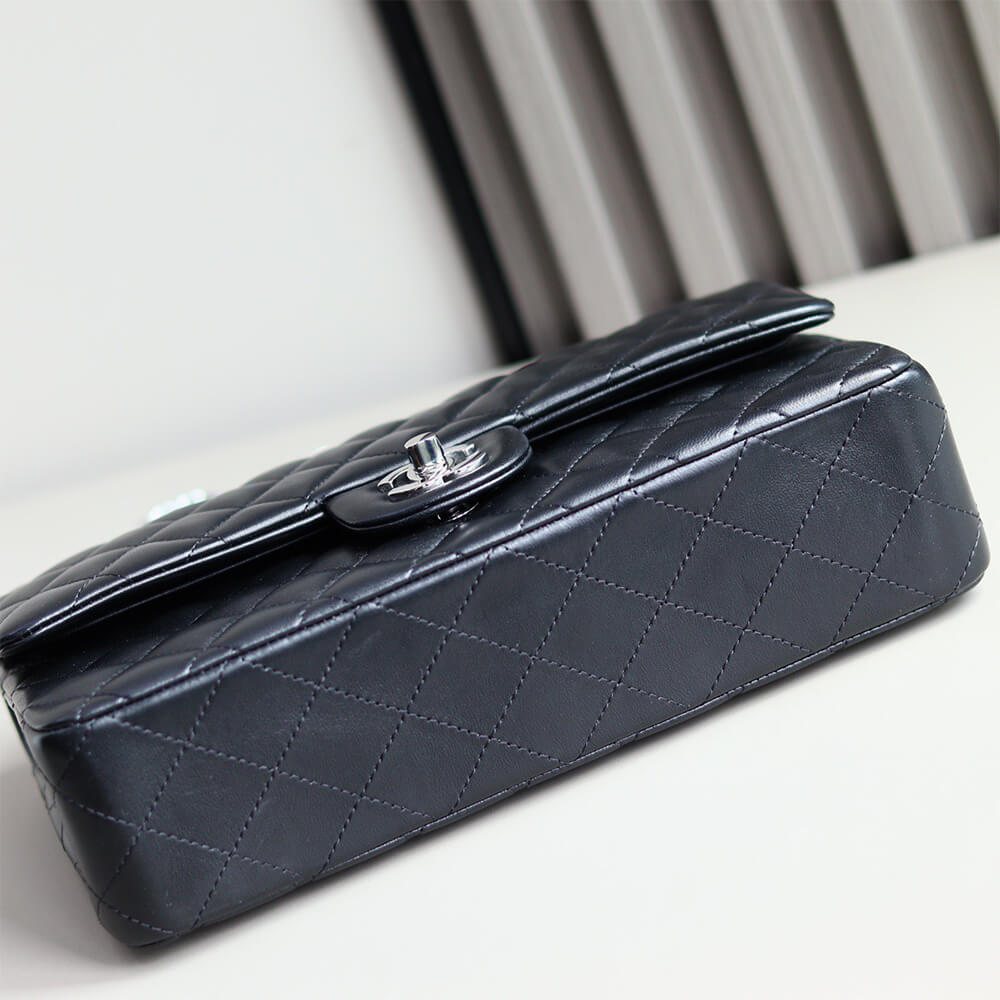CHANEL CLASSIC FLAP HANDBAG(TAX-FREE Grade) - Top Club