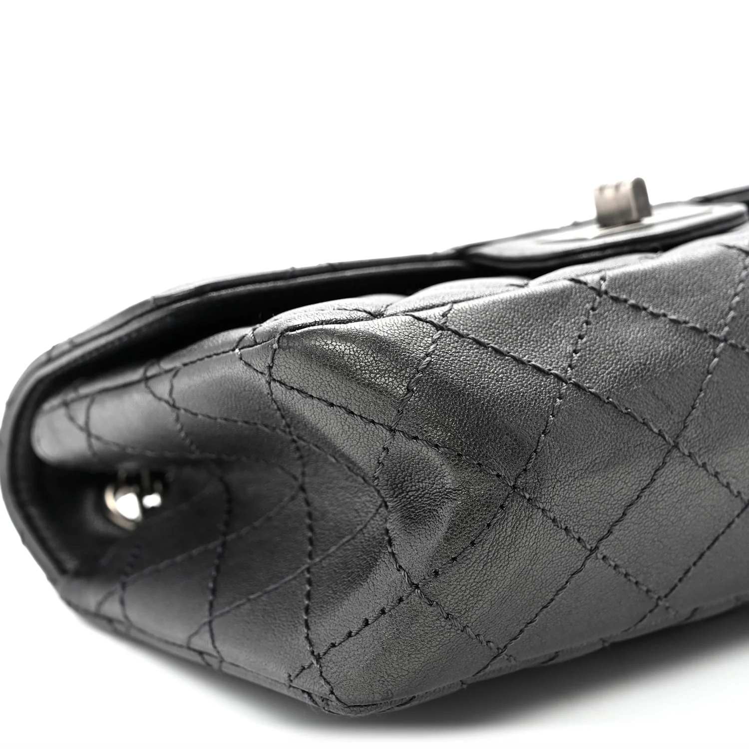 Metallic Sheepskin Quilted 2.55 Reissue Mini Flap Dark Silver - Top Club