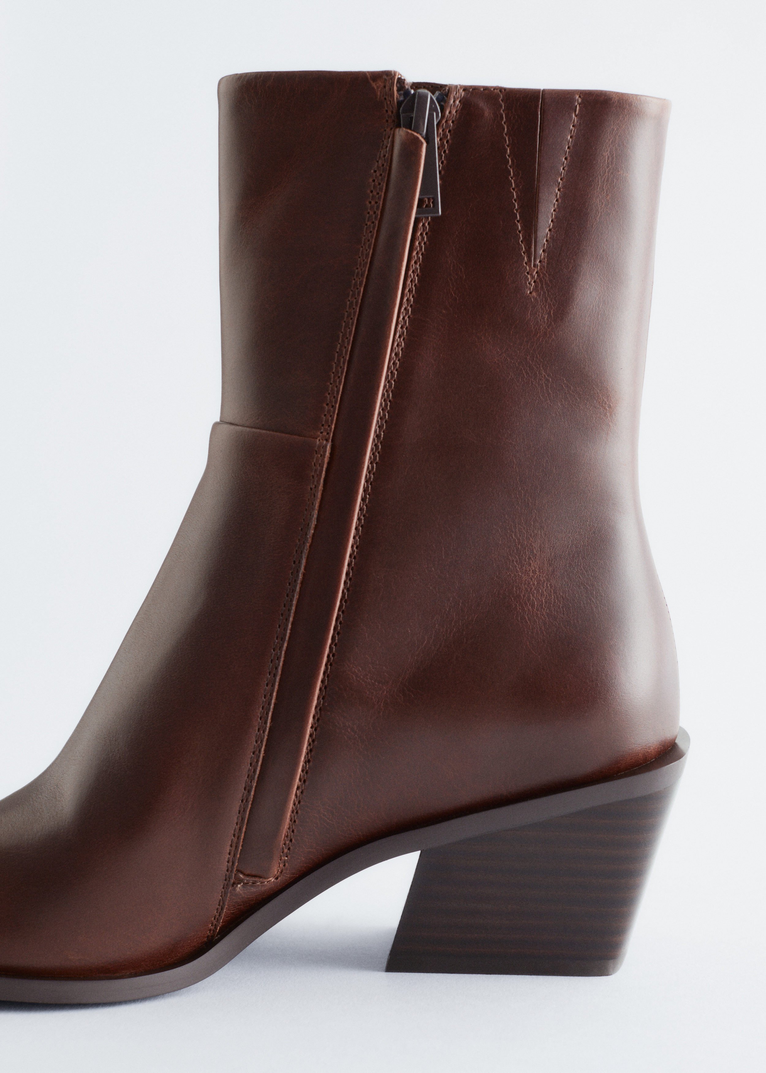 & Other Stories SLEEK LEATHER COWBOY BOOTS