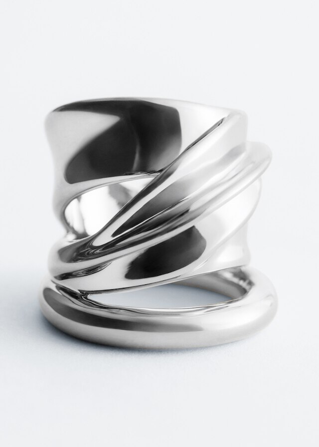 & Other Stories SCULPTURAL DOUBLE-WRAP RING