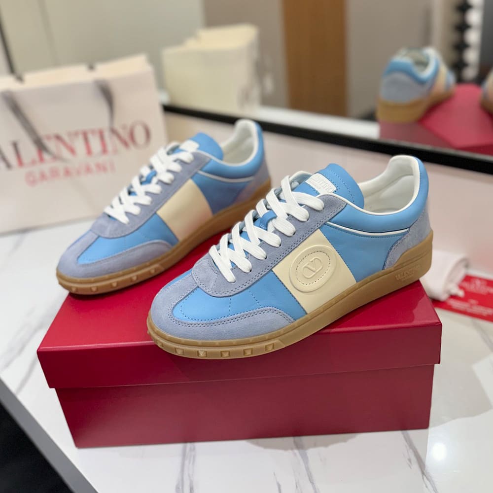 VALENTINO Women s UPVILLAGE calfskin low-top sneakers - Top Club