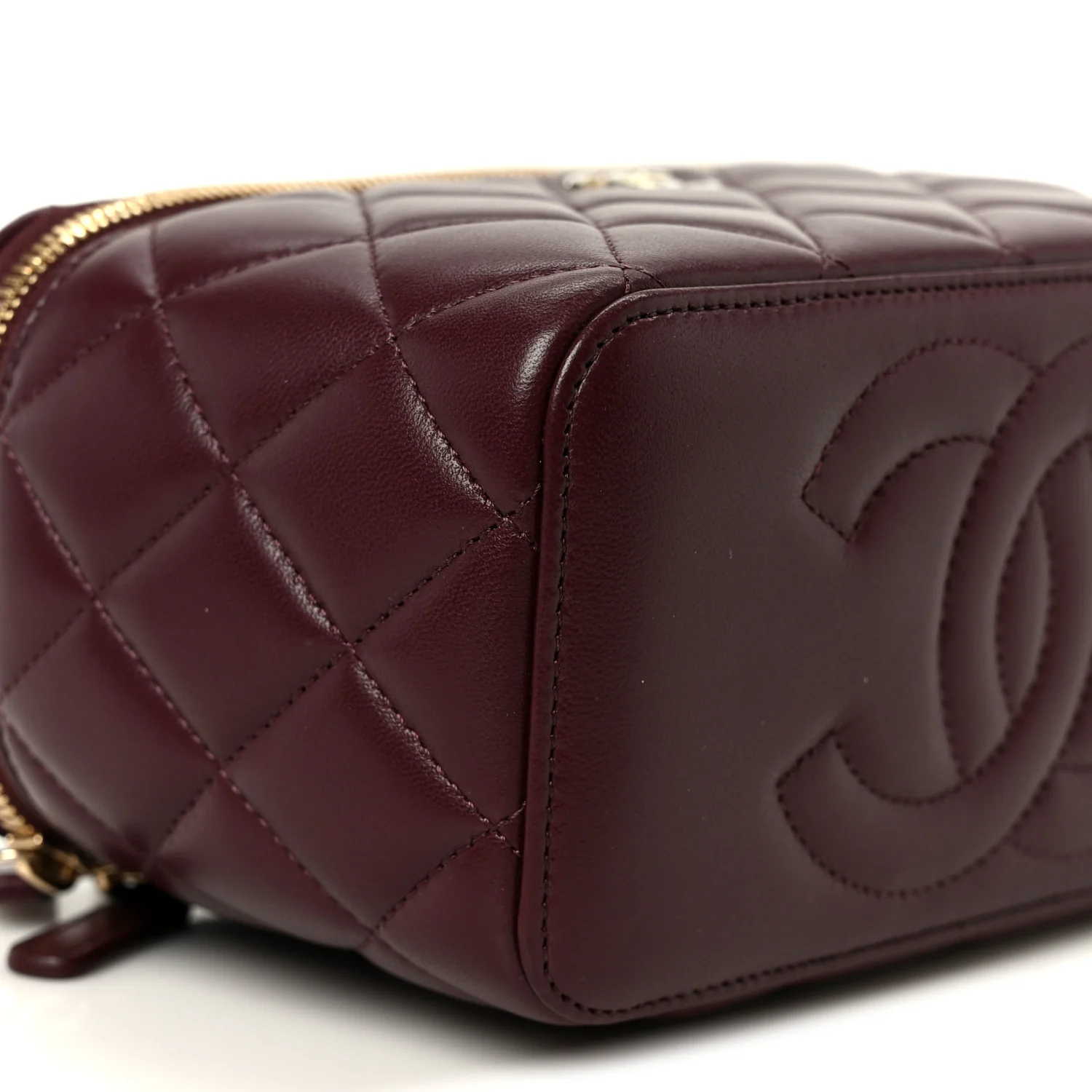 Lambskin Quilted Small Top Handle Vanity Case With Chain Burgundy - Top Club