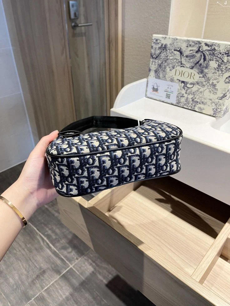 New Arrival Bags DIR 317  22 x 7 x 13 cm  8.8 x 2,8 x 5,2 inches - Top Club