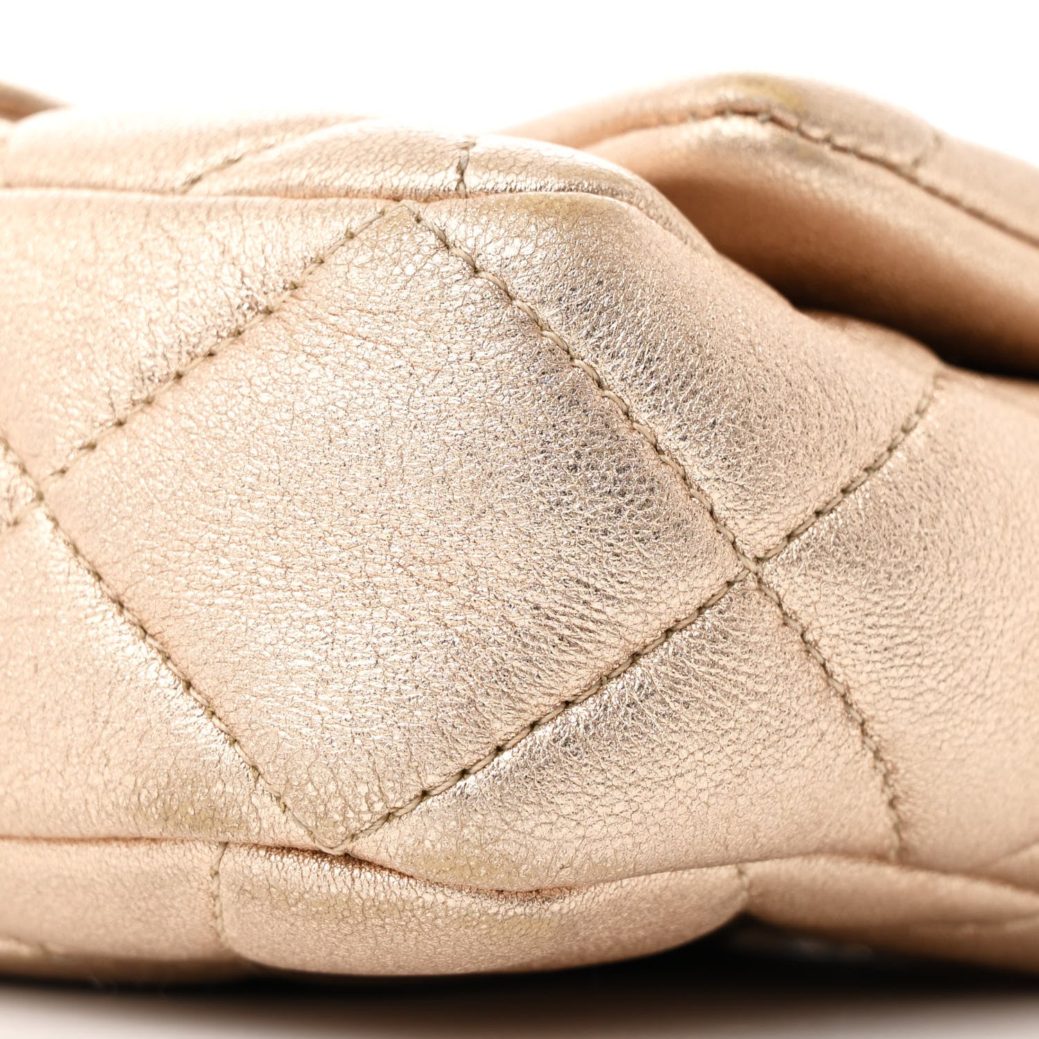 Metallic Lambskin Quilted Mini Lacquered Chain Flap Gold - Top Club