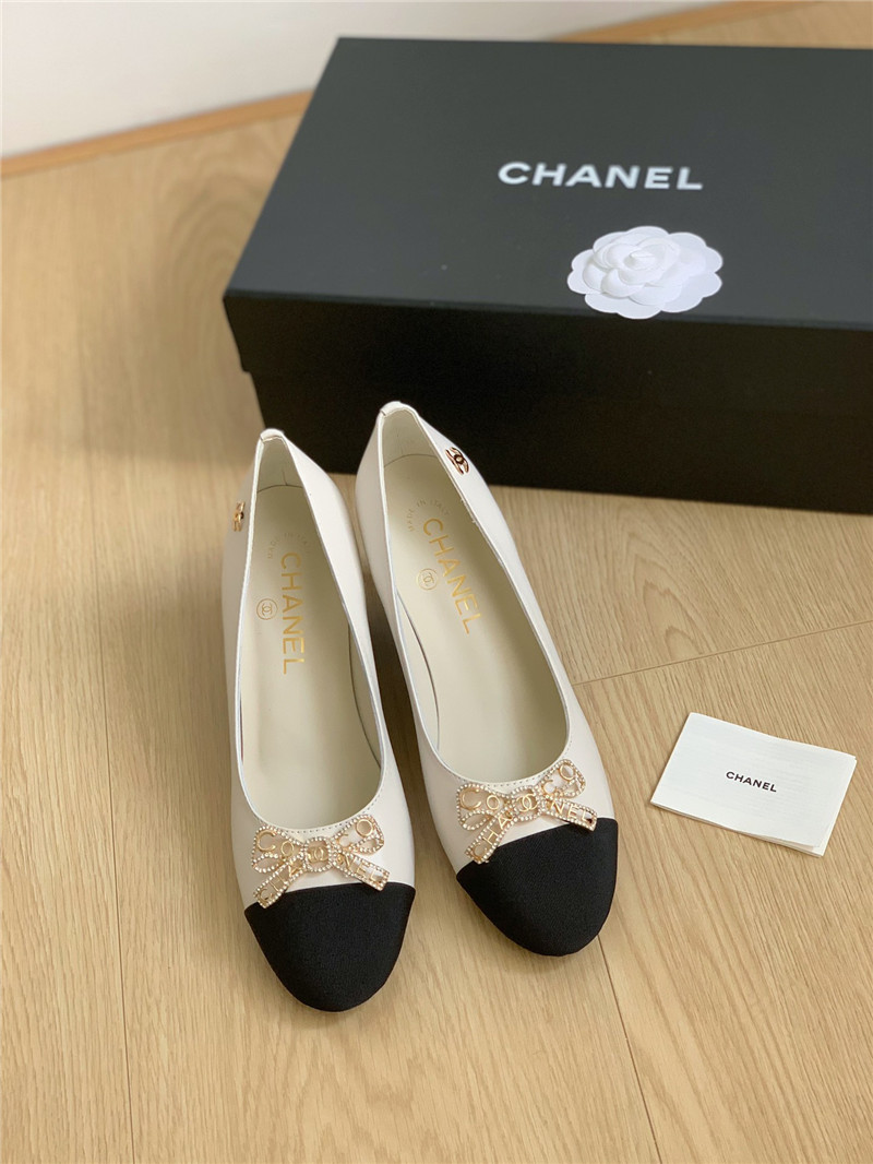 Chanel double C butterfly diamond buckle shoes - Sneaker Replica Workshop