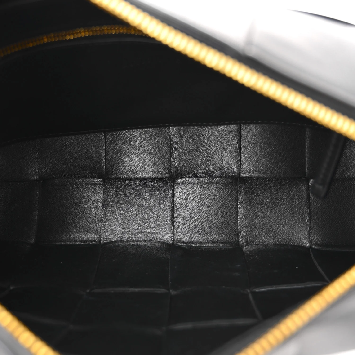 Lambskin Maxi Intrecciato Brick Cassette Bag Black - Top Club