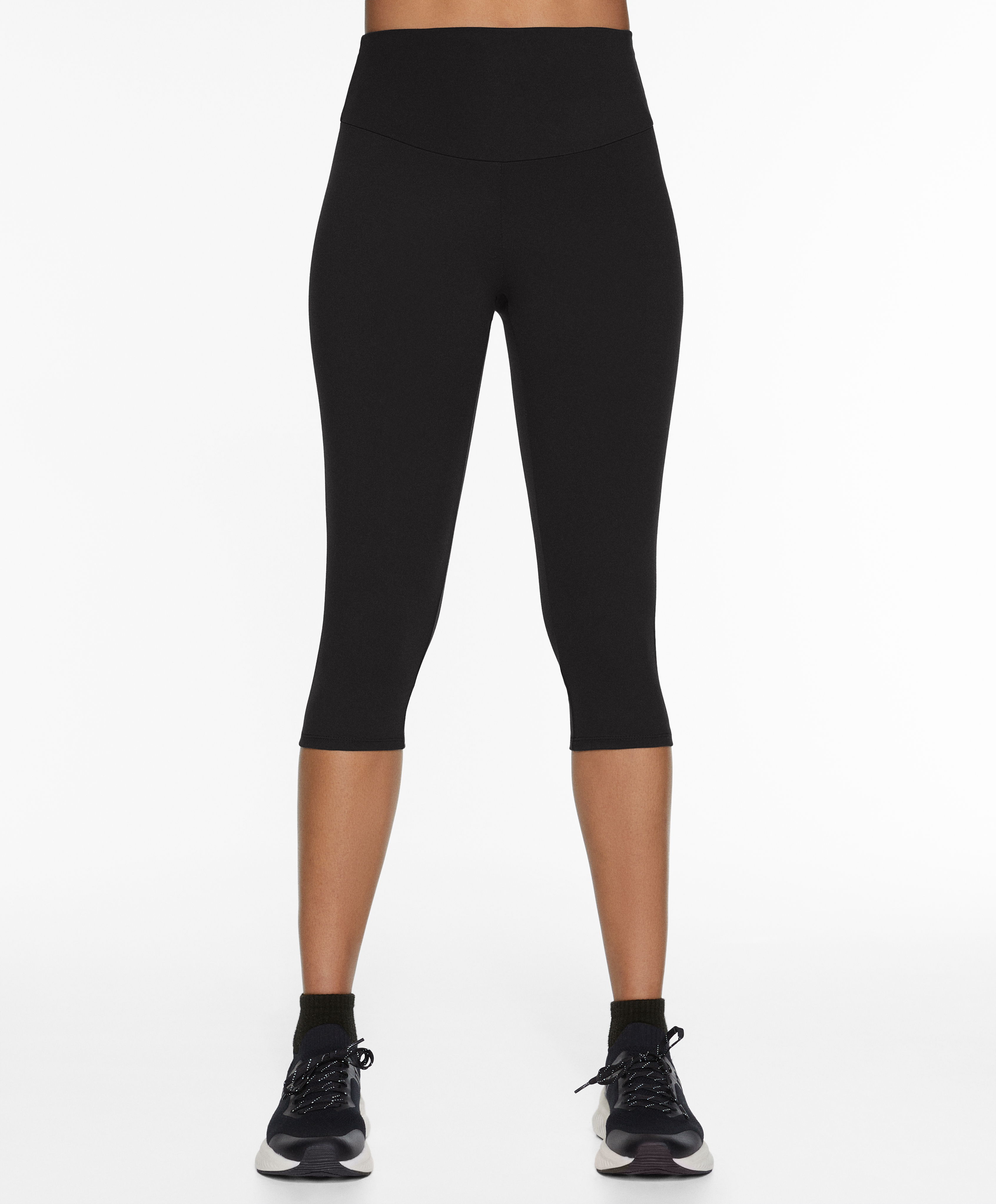 OYSHO Comfortlux high-rise 40cm capri leggings