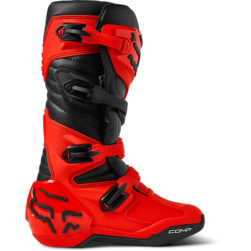 Complete boots