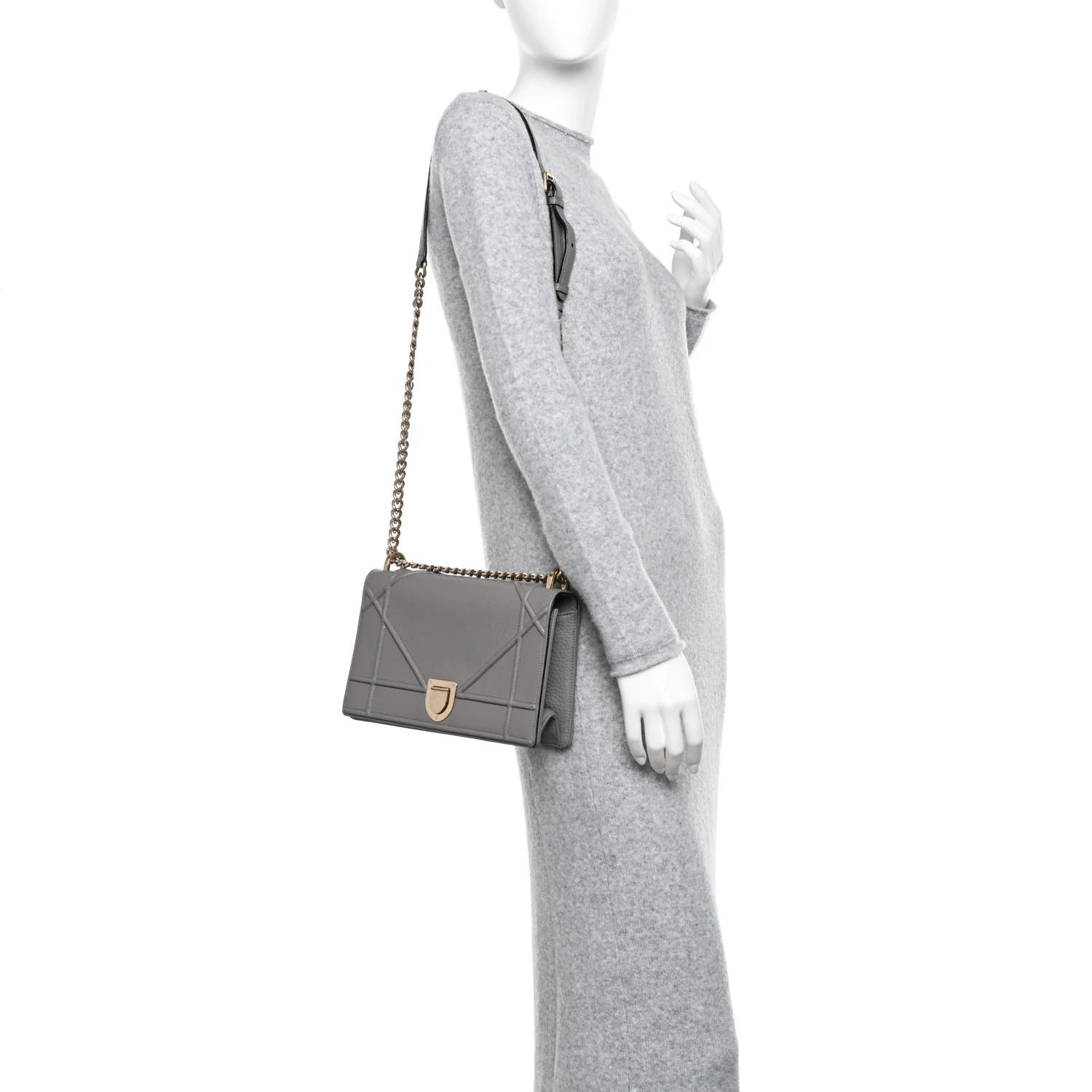Grained Calfskin Medium Diorama Flap Bag Gris