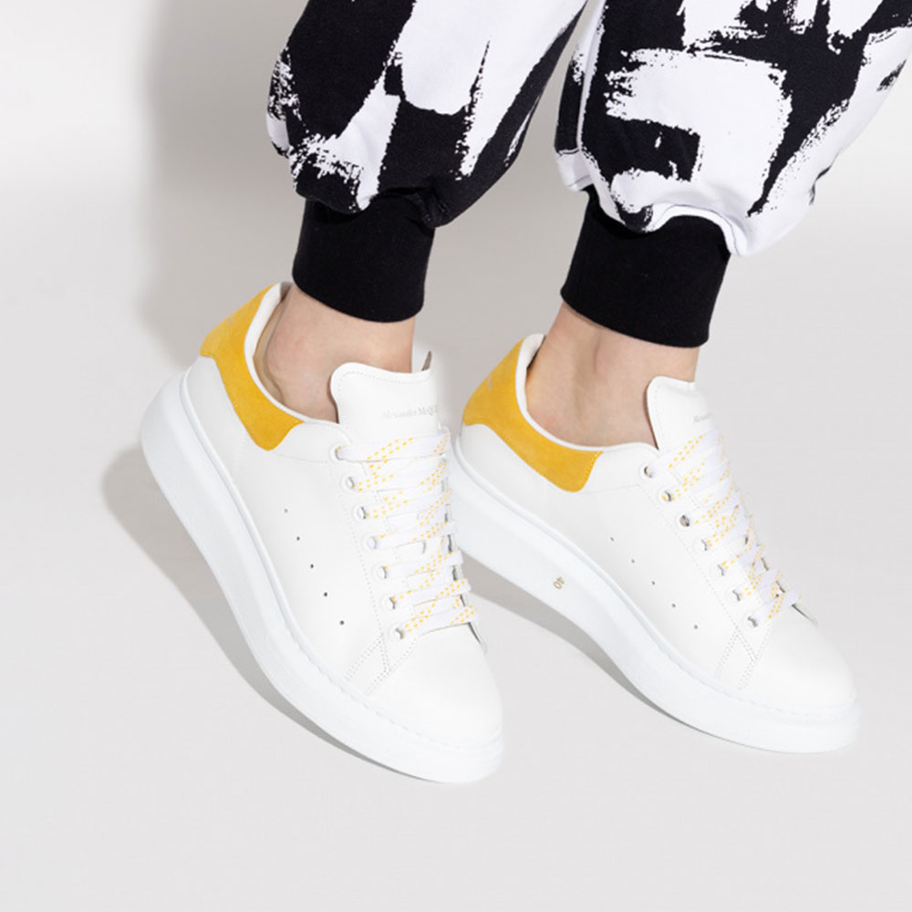 Alexander McQueen'Larry'sneakers  (Replica) - Sneaker Replica Workshop