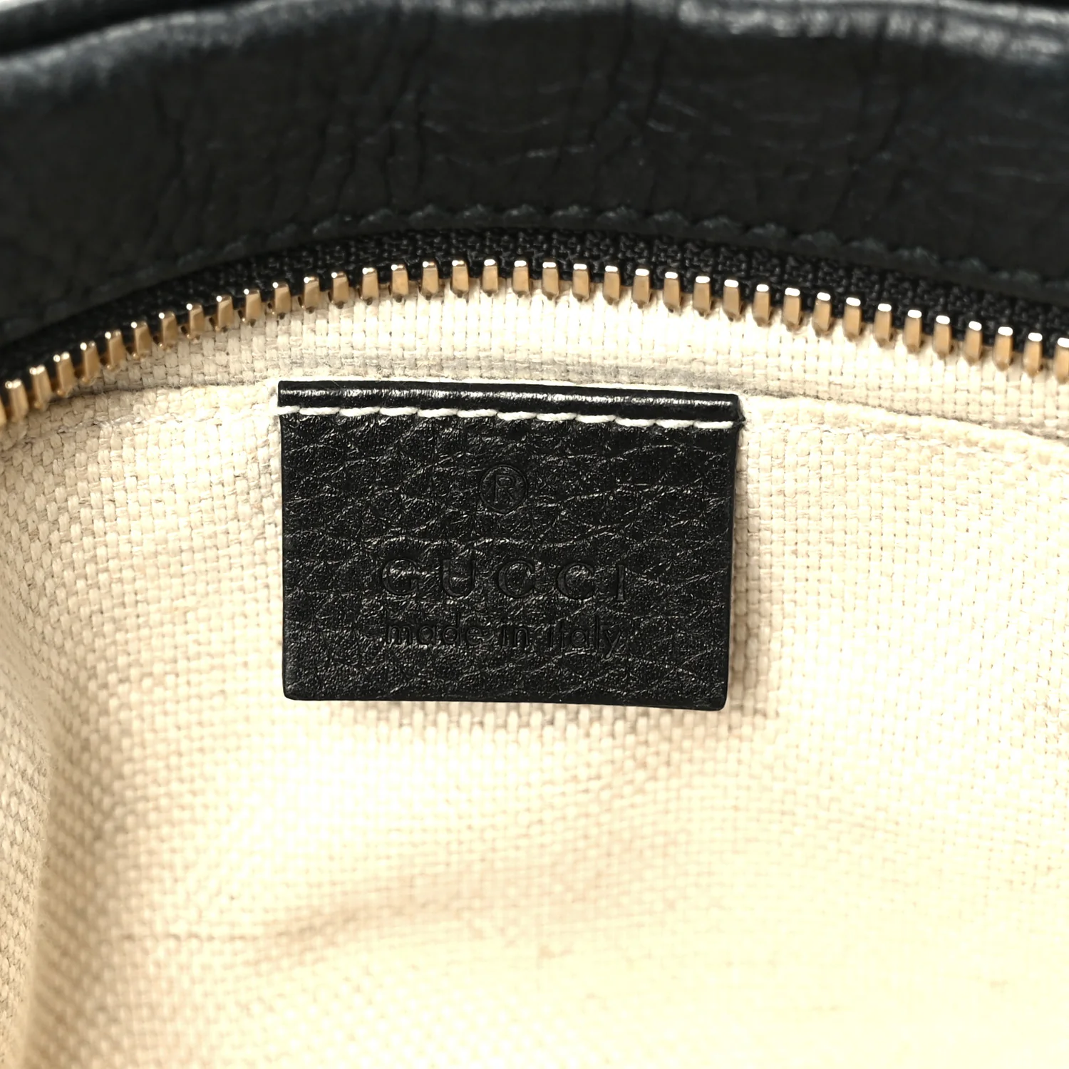 Pebbled Calfskin Small Soho Disco Bag Black - Top Club