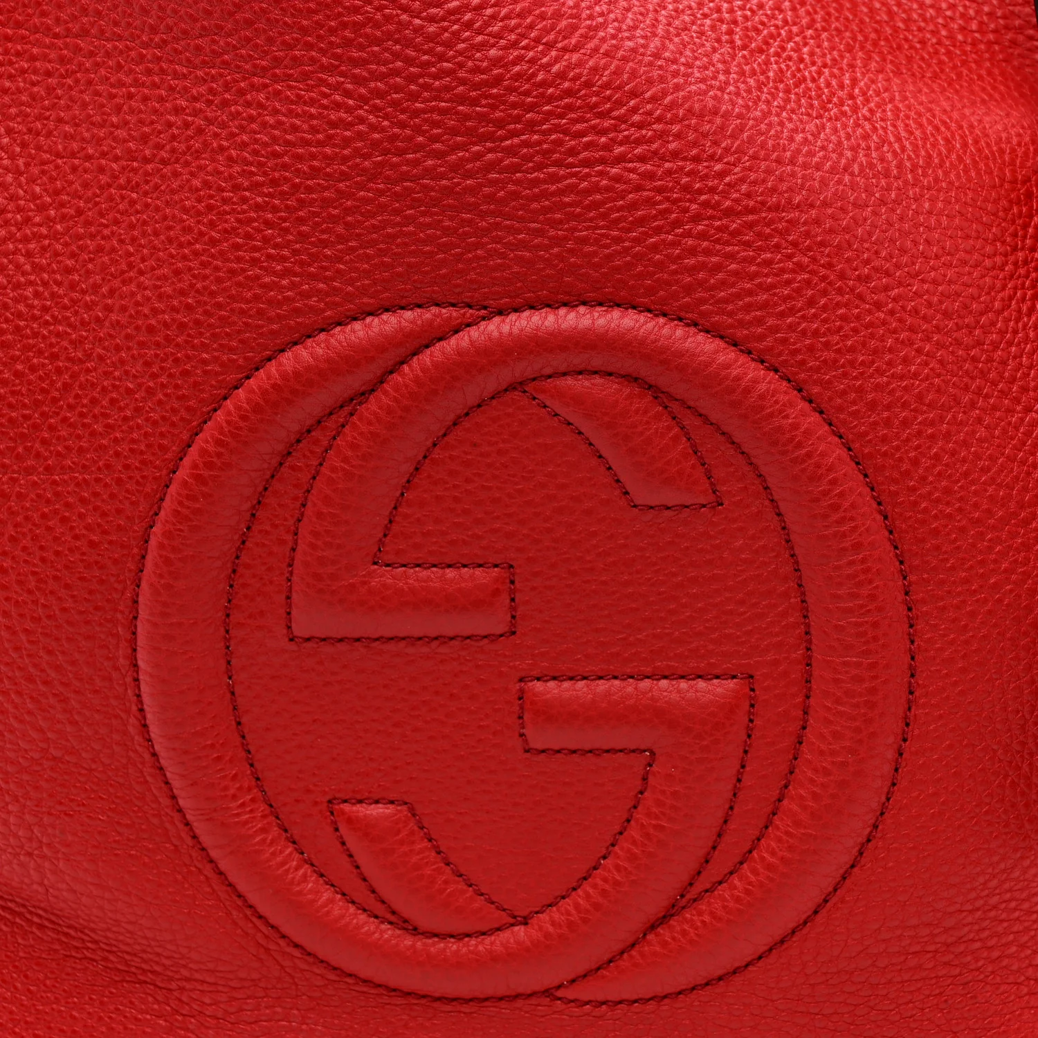 Pebbled Calfskin Large Soho Shoulder Bag Red - Top Club