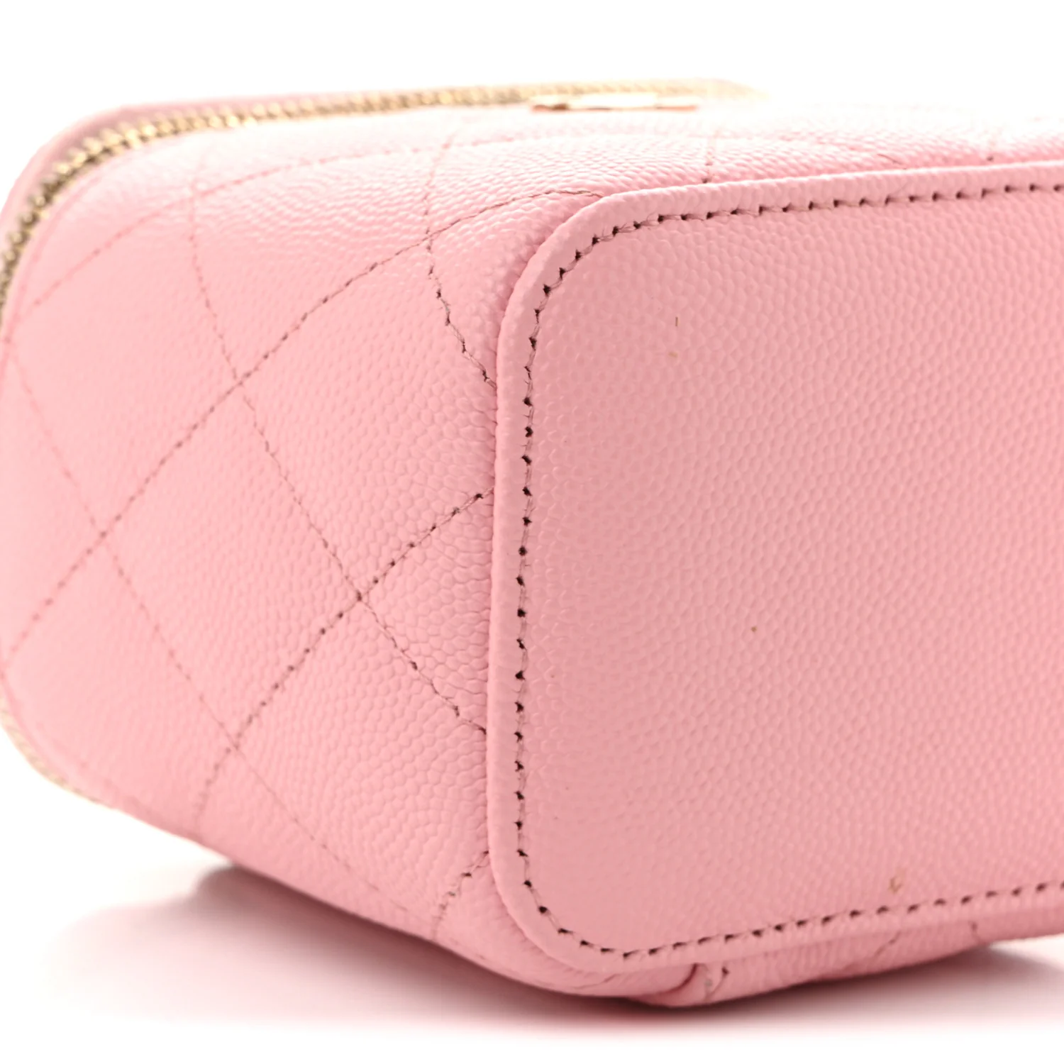 Caviar Quilted Mini Vanity Case With Chain Pink - Top Club