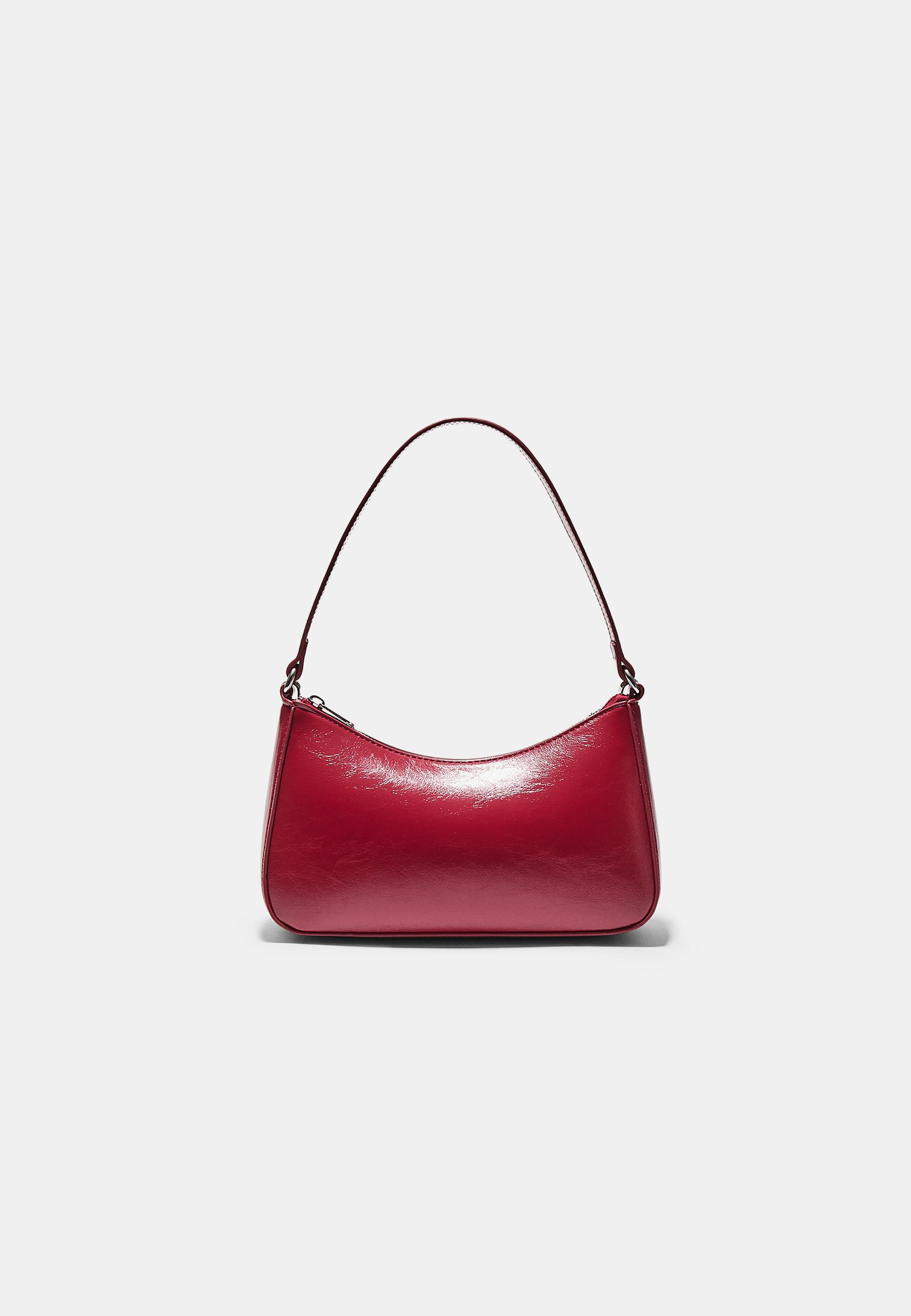 LONG CHAIN SHOULDER BAG
