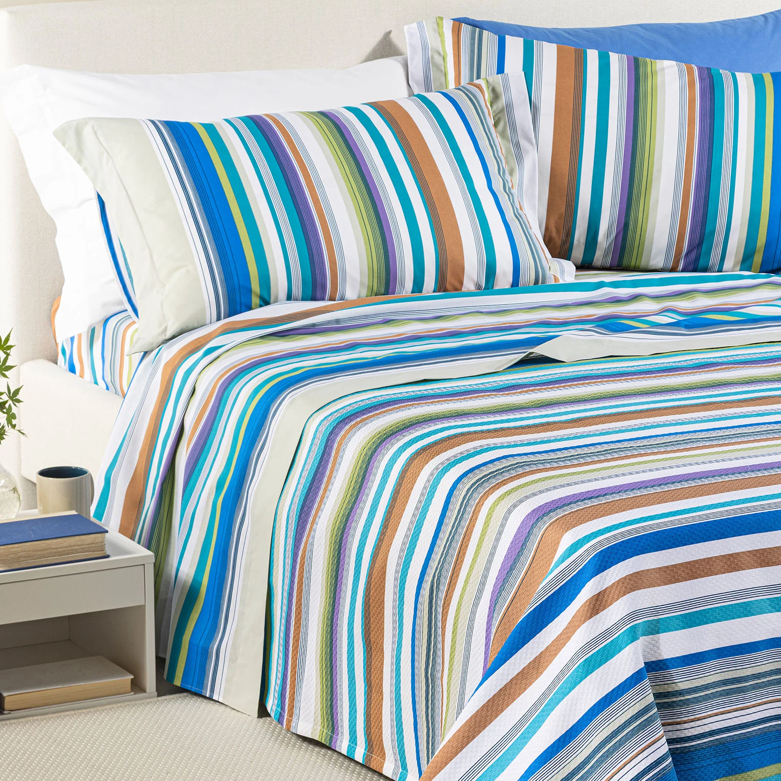 Copriletto Non Trapuntato In Cotone Piquet Bristol Matrimoniale Blu Caleffi