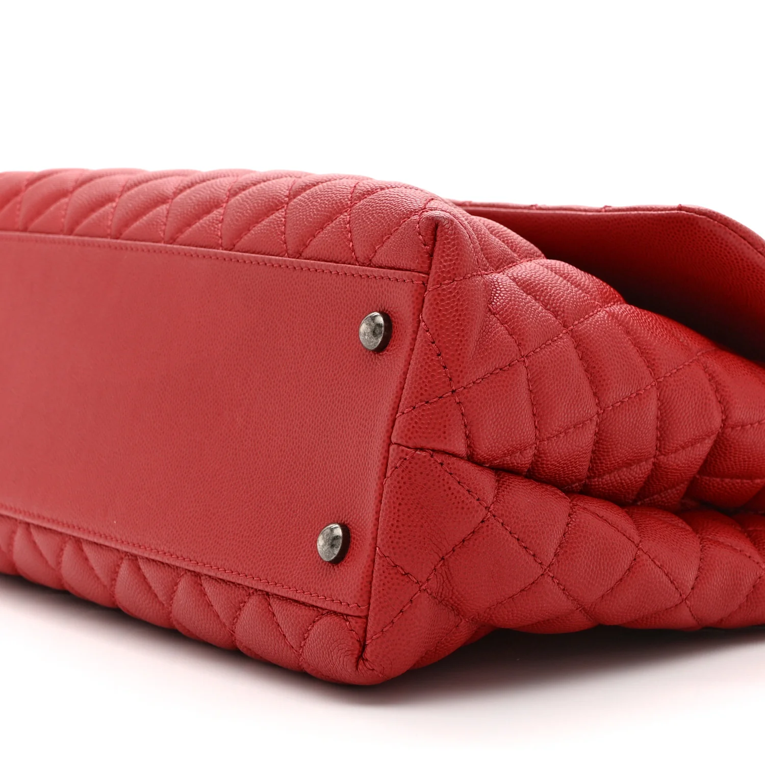 Caviar Quilted Medium Coco Handle Flap Red - Top Club
