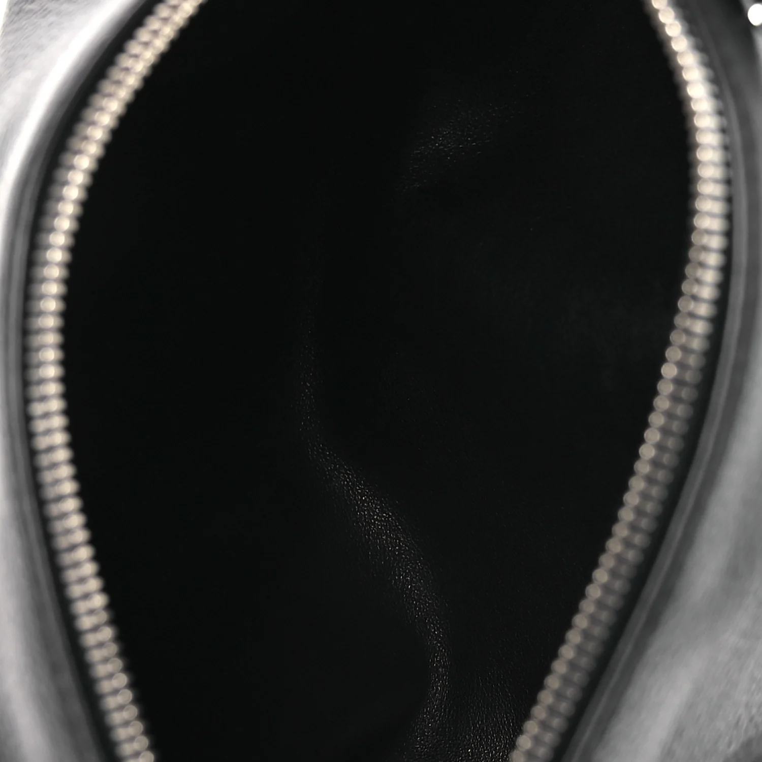 Grained Calfskin 90's Bag Black - Top Club