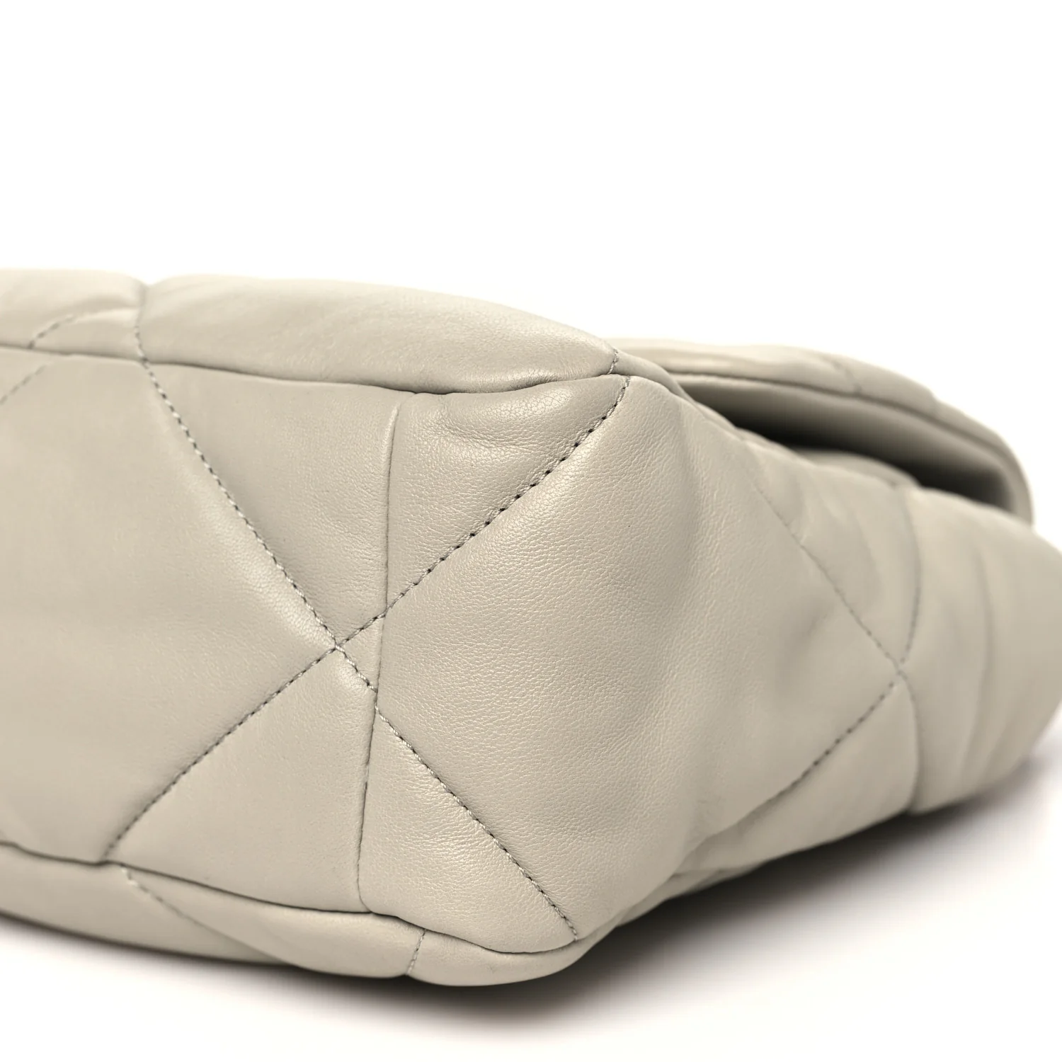 Lambskin Quilted Large Chanel 19 Flap Grey - Top Club