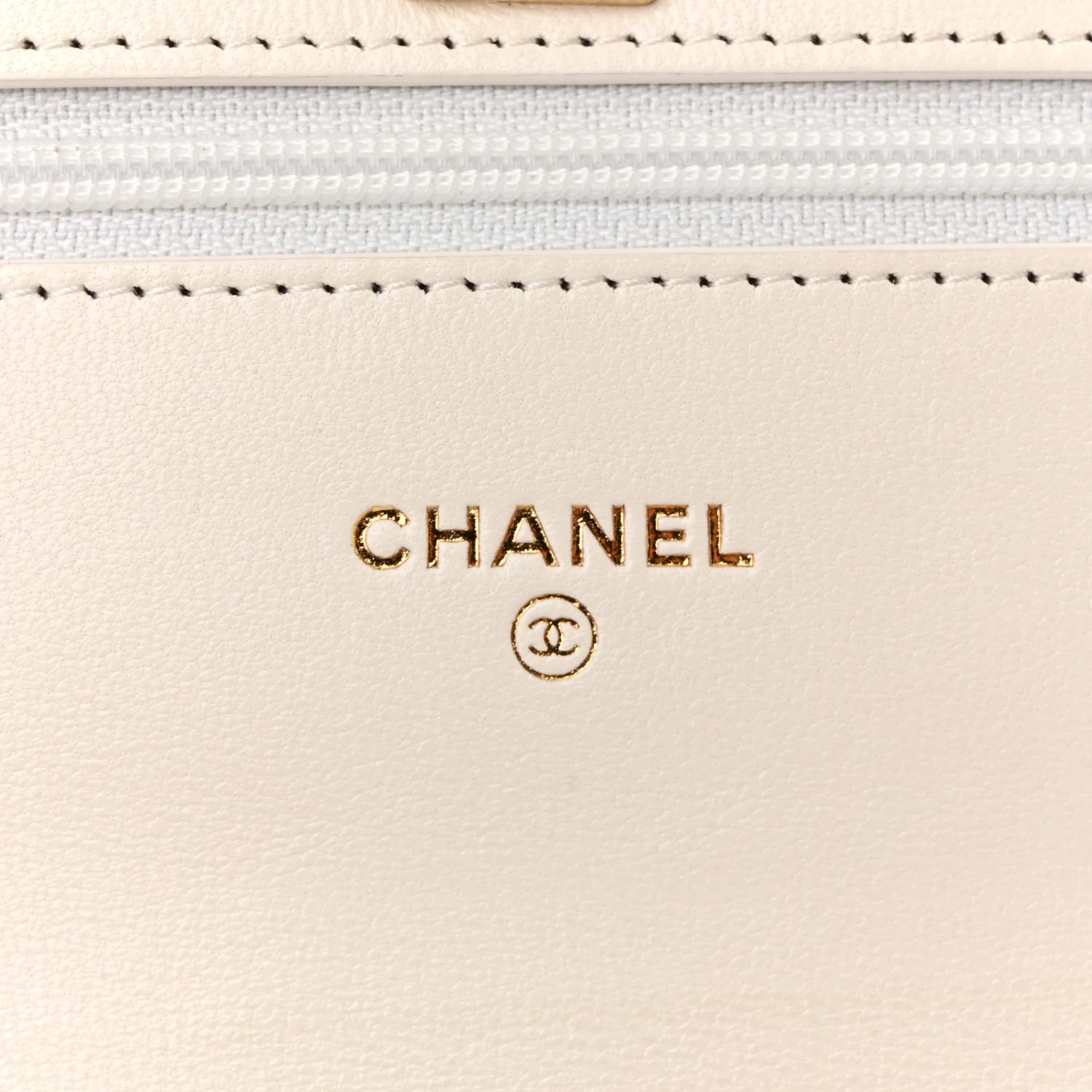 Lambskin Quilted CC Pearl Crush Wallet on Chain WOC White - Top Club