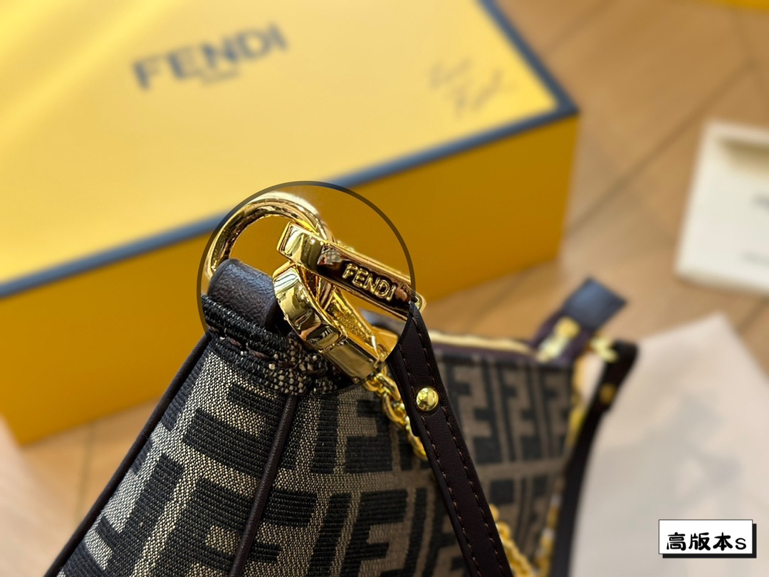 Fen new arrival bag size: 23*14 cm - Top Club