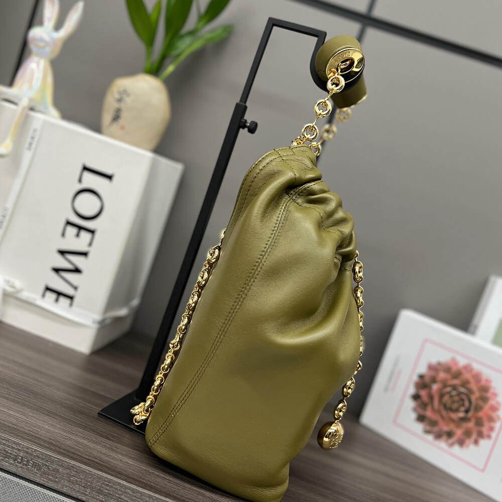 Loewe Small Squeeze bag in nappa lambskin - Top Club