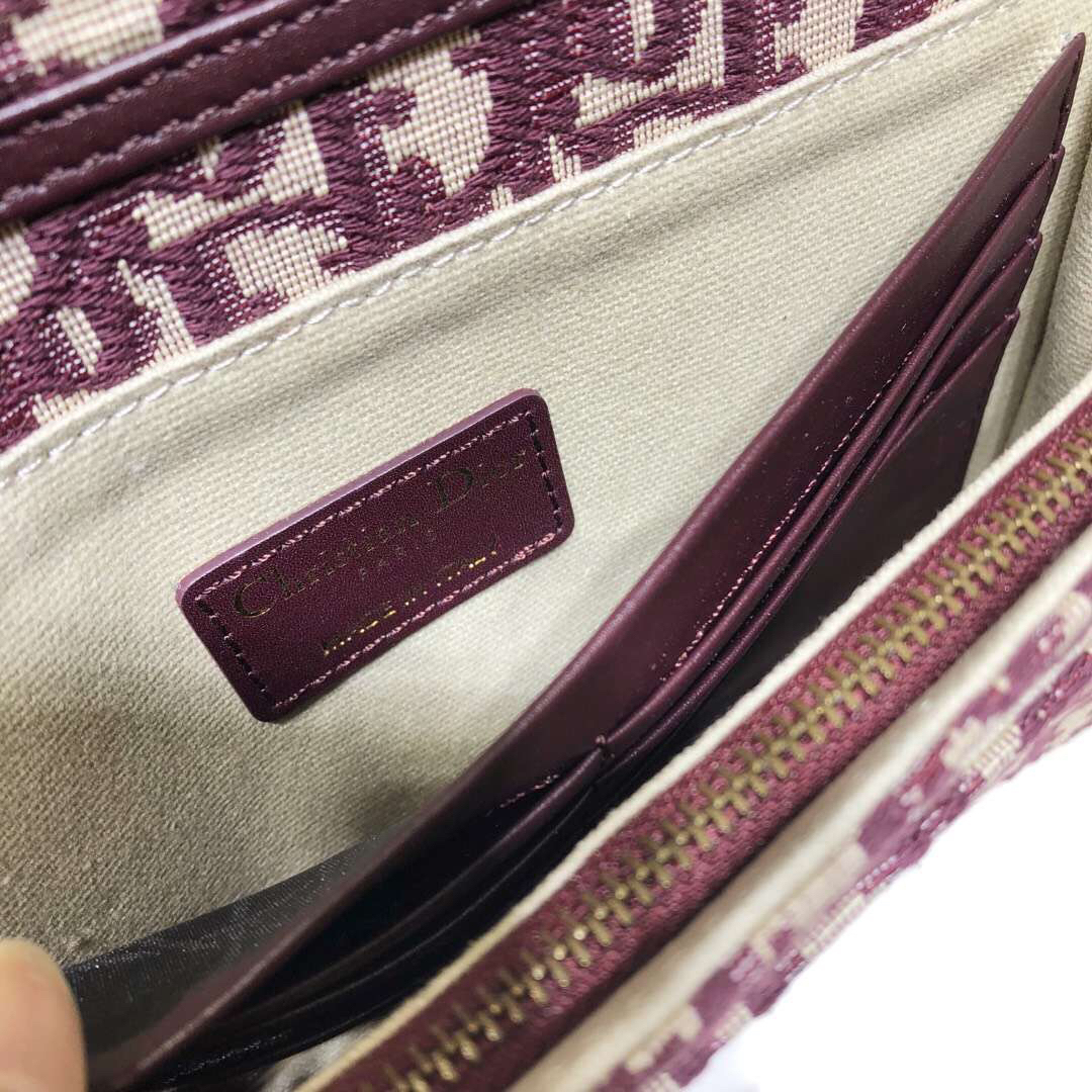 D Bordeaux Oblique Saddle Chain Clutch - Top Club