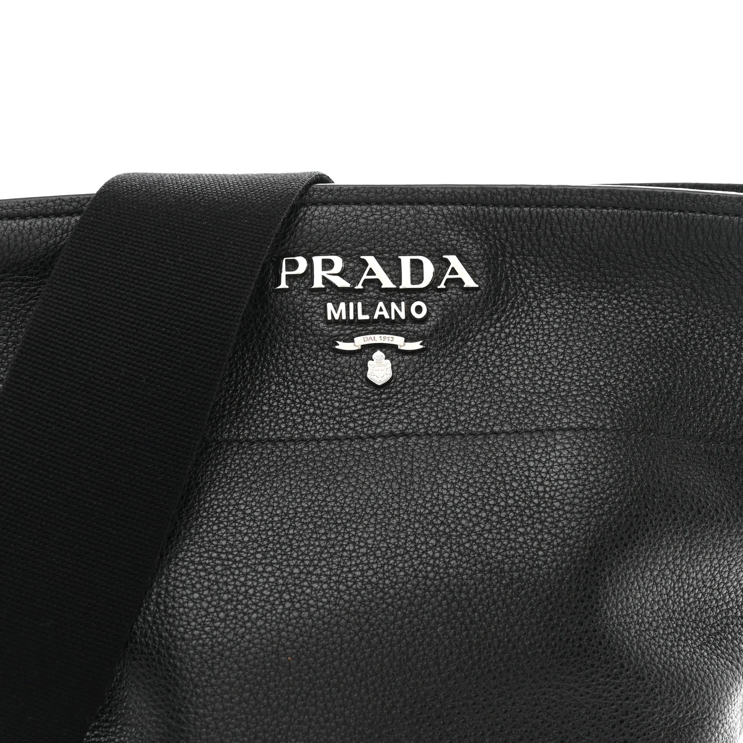 Vitello Daino Bucket Bag Black - Top Club