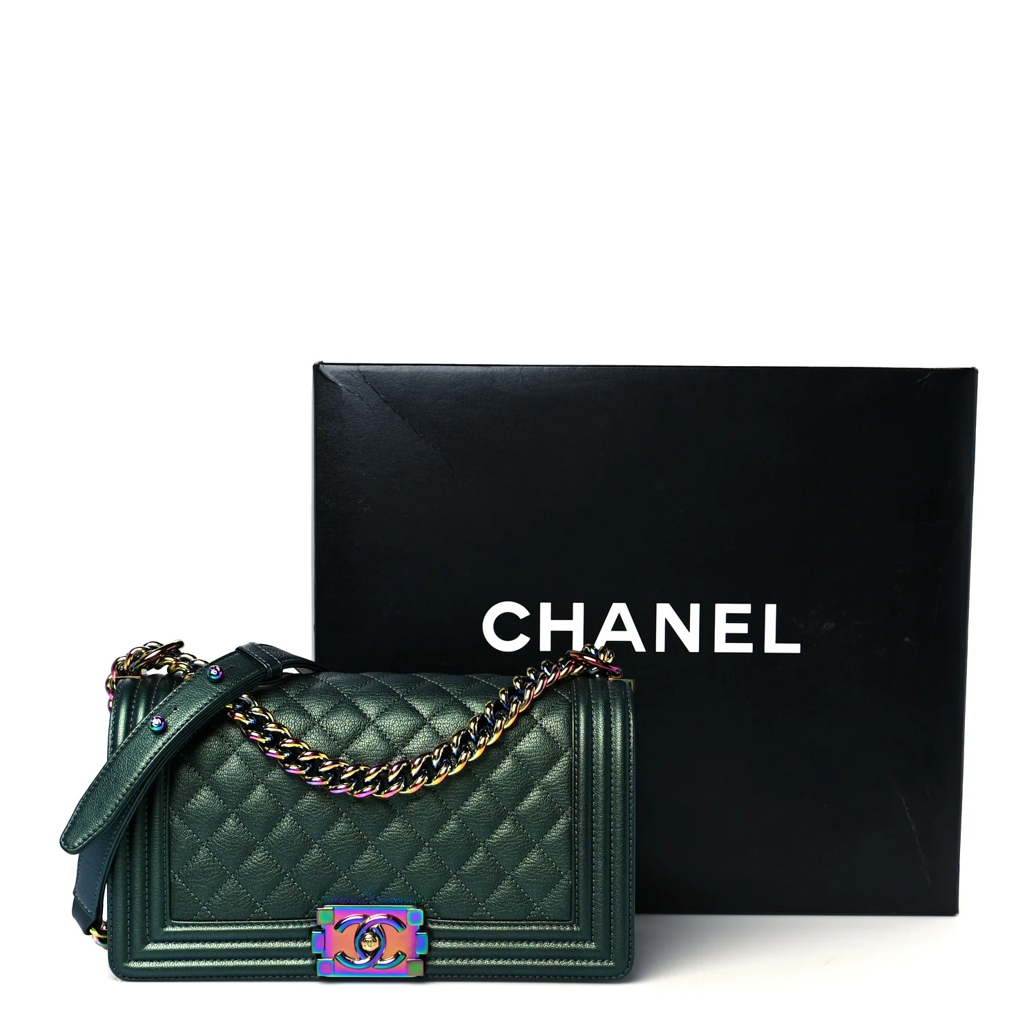 Iridescent Goatskin Quilted Medium Boy Flap Green - Top Club