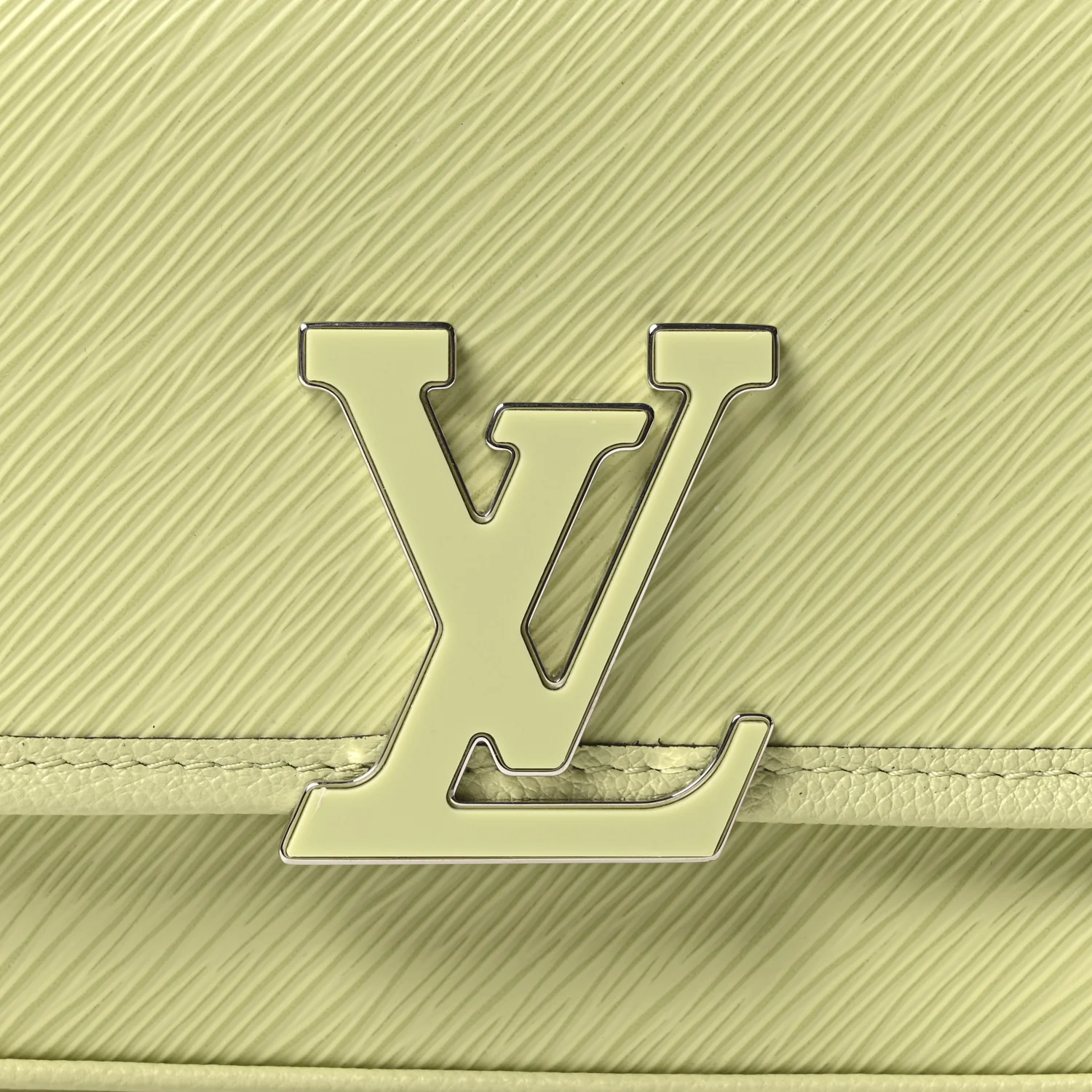 Epi Buci Crossbody Light Green - Top Club