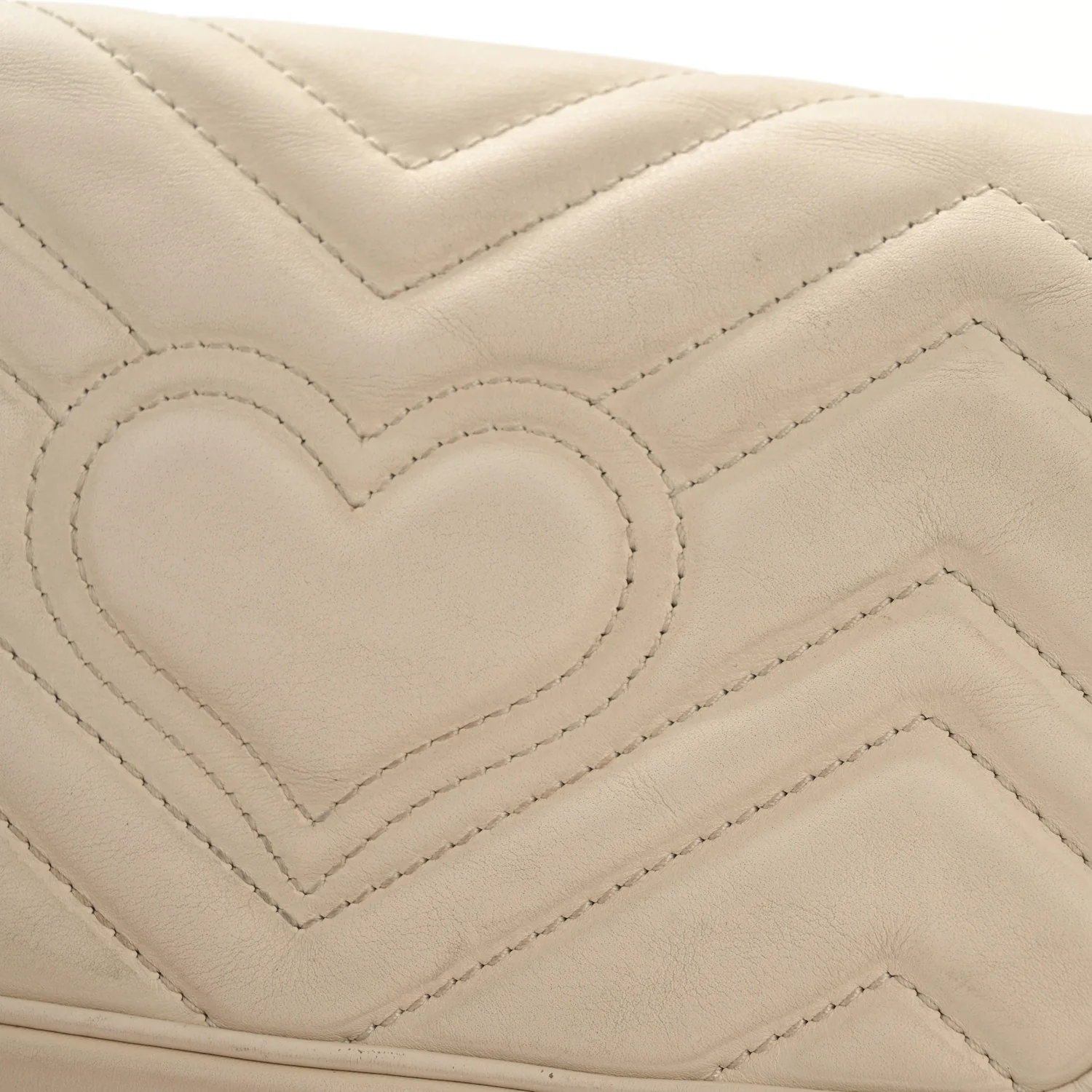 Calfskin Matelasse Super Mini GG Marmont Shoulder Bag White - Top Club