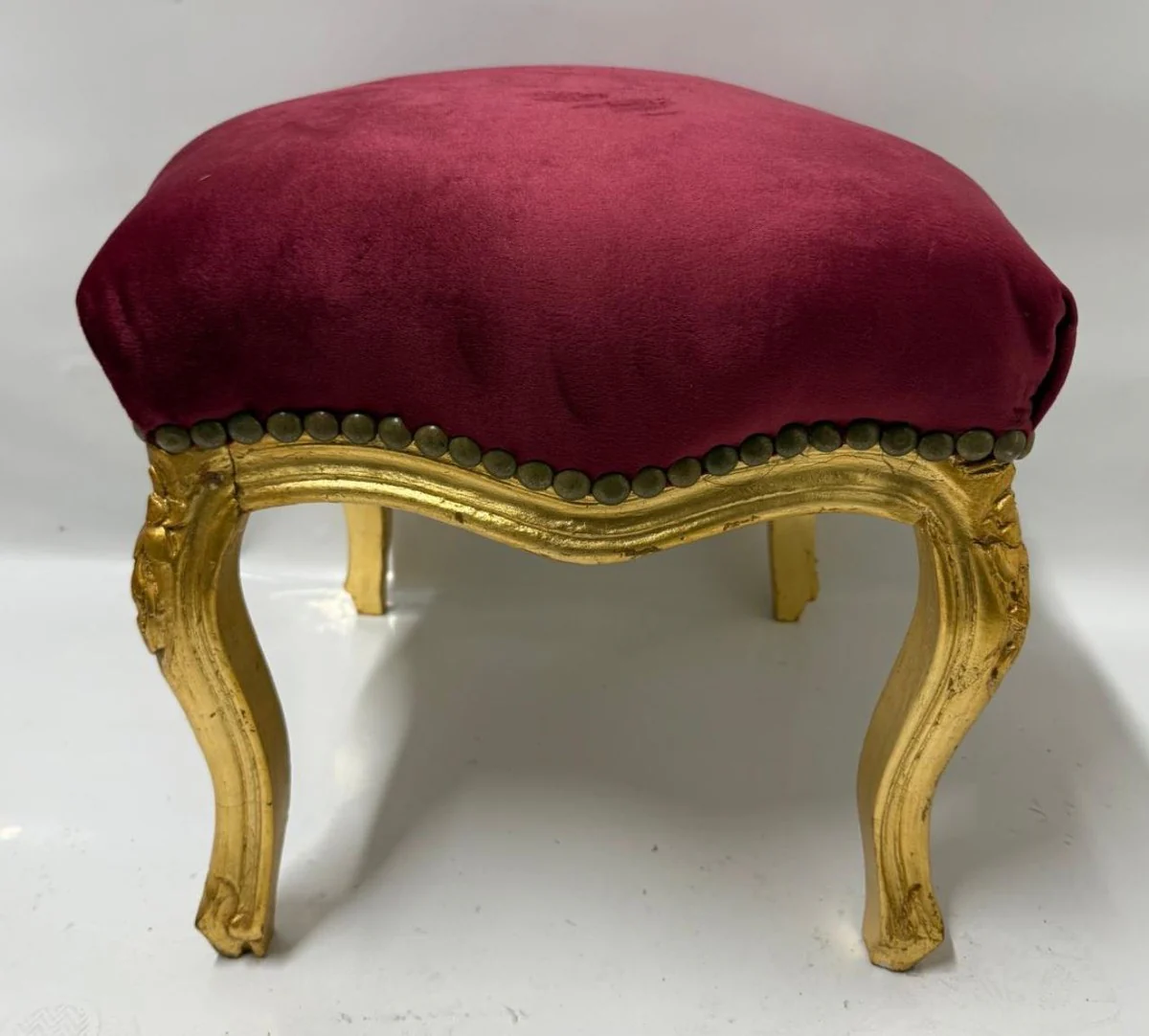 Baroque Footstool Bordeaux Root / Antique Gold H. 37 cm - Baroque style Stool