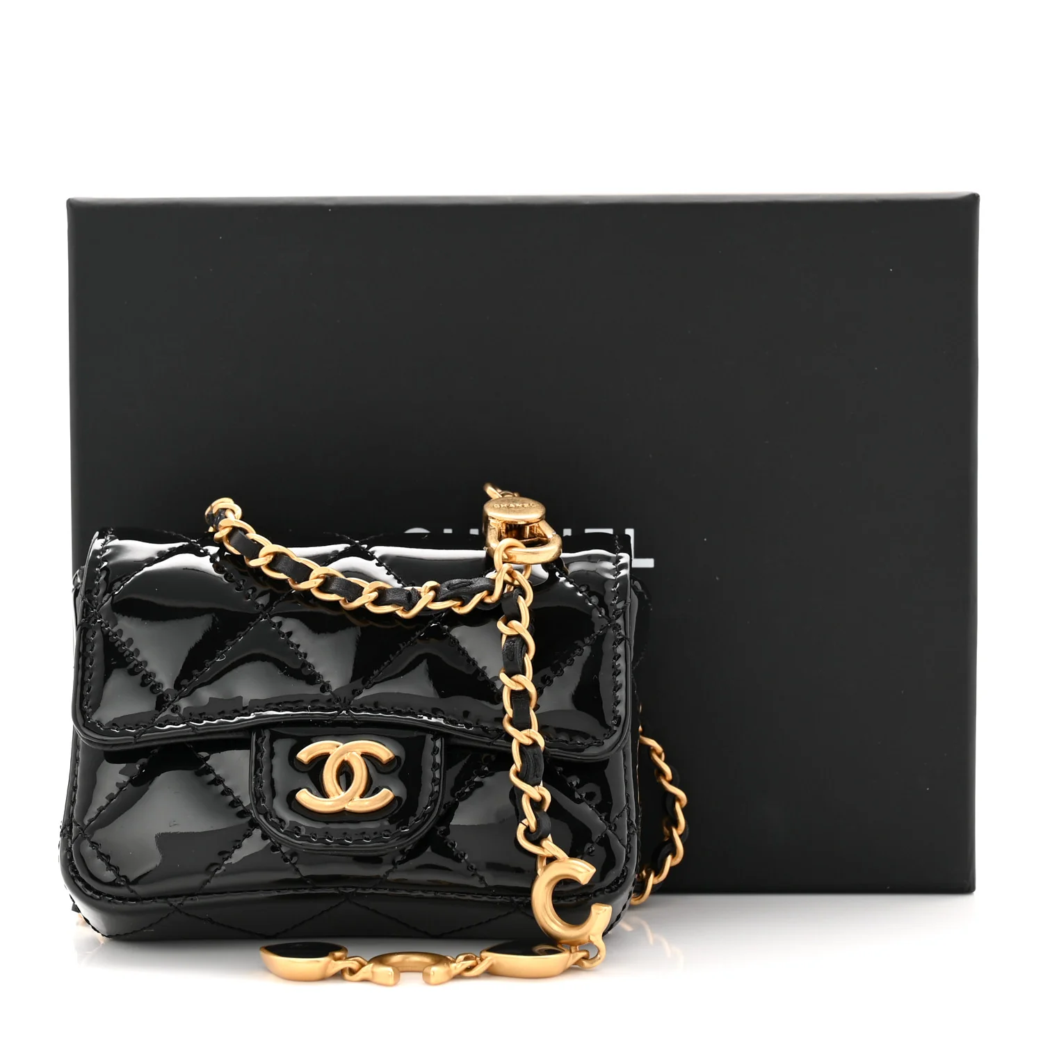 Patent Enamel Quilted Coco Hearts Clutch With Chain Black - Top Club