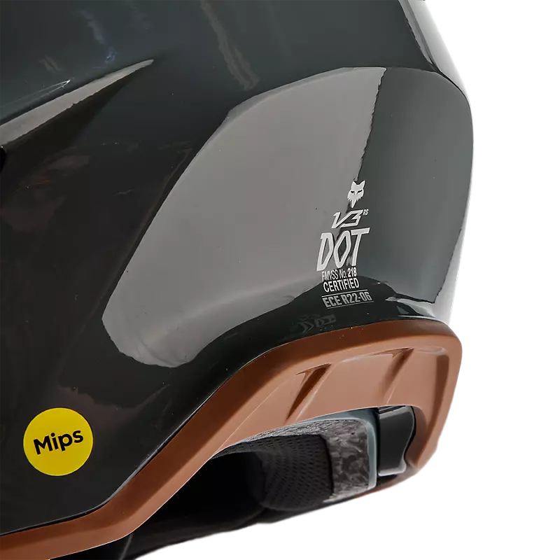 V3 RS Carbon Solid Helm
