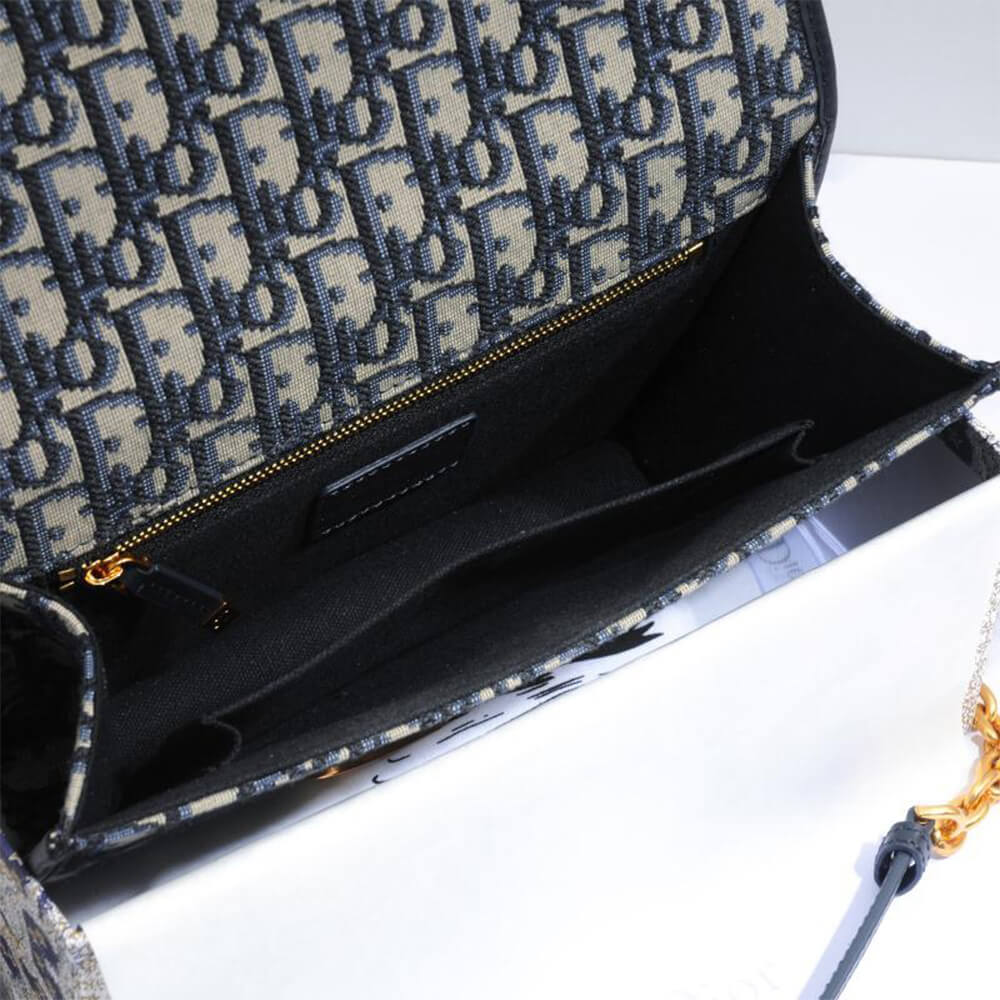 30 MONTAIGNE CHAIN BAG - Top Club