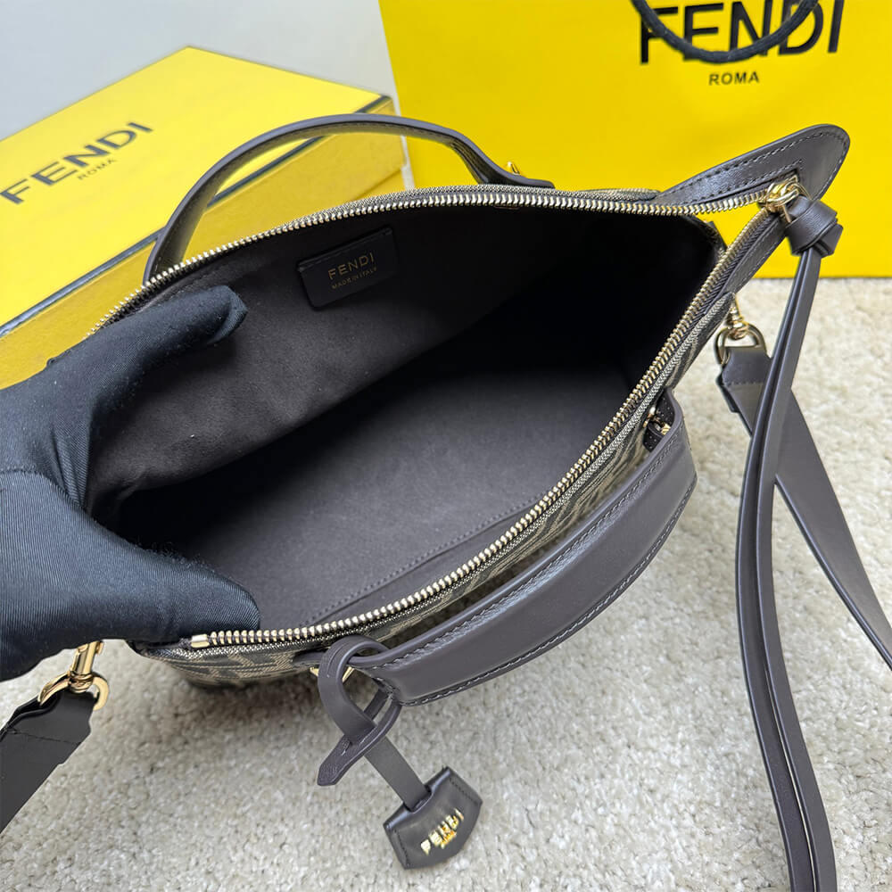FENDI By The Way Medium - Top Club