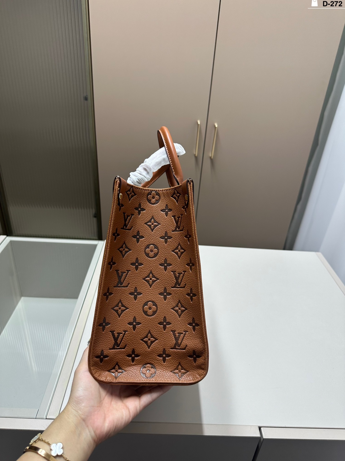 louis new arrival onthego tote bag size: 32.15.27 cm - Top Club
