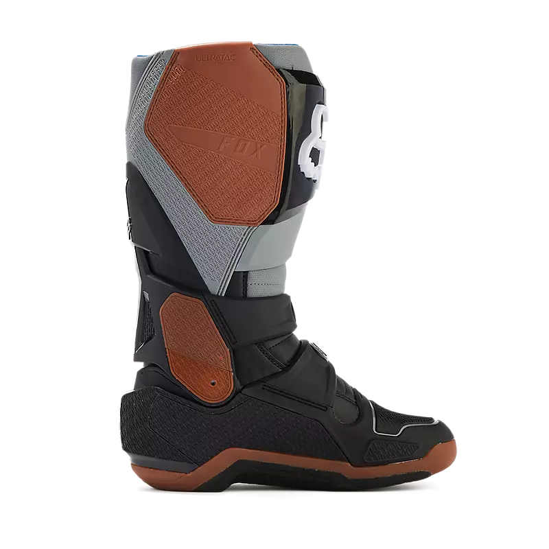 Instincts boots