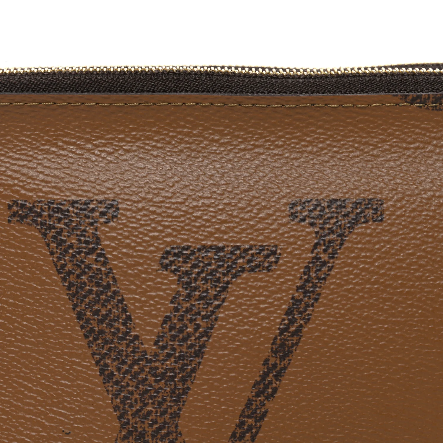 Reverse Monogram Giant Double Zip Pochette - Top Club