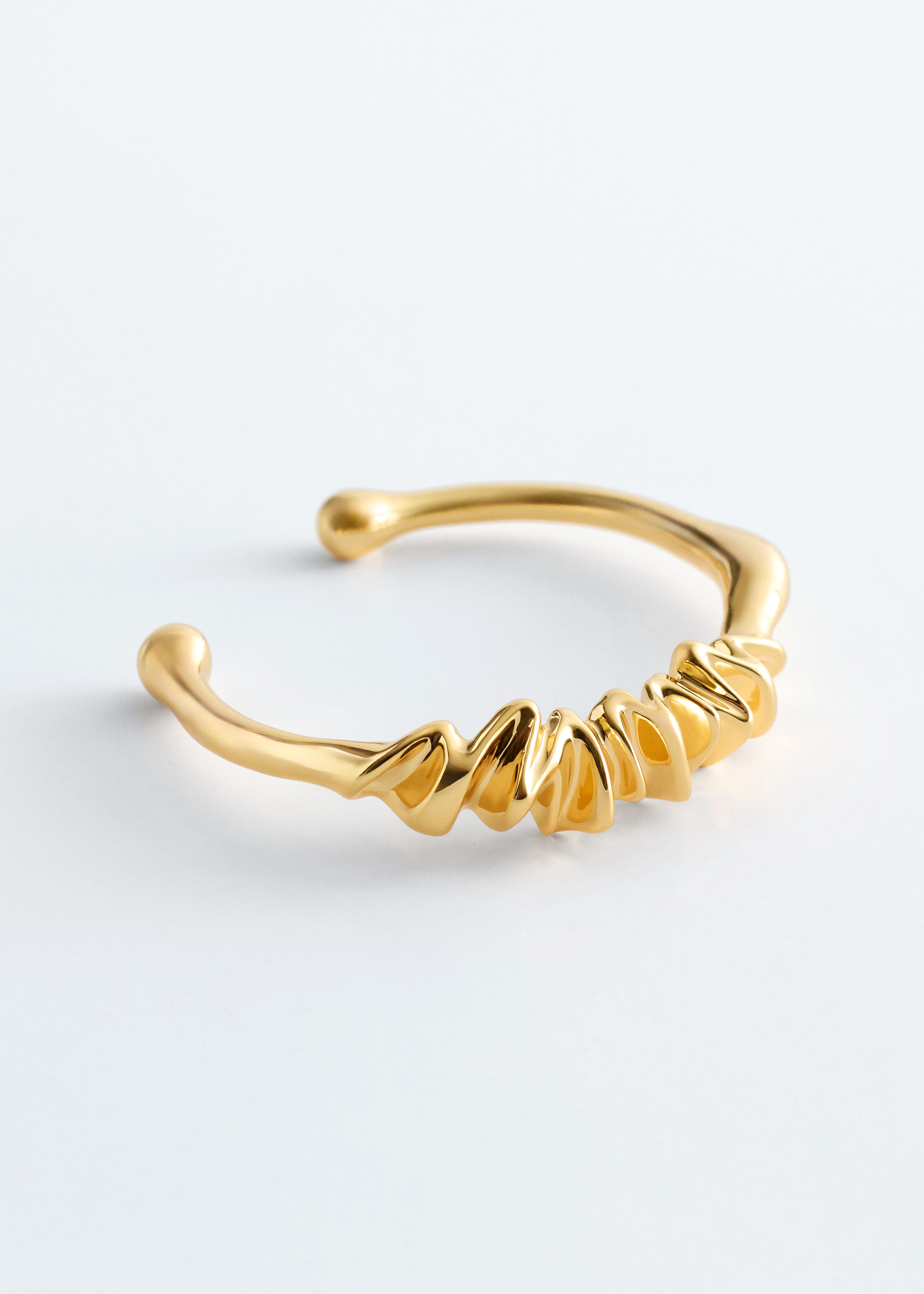 & Other Stories WRINKLED-LOOK CUFF BRACELET