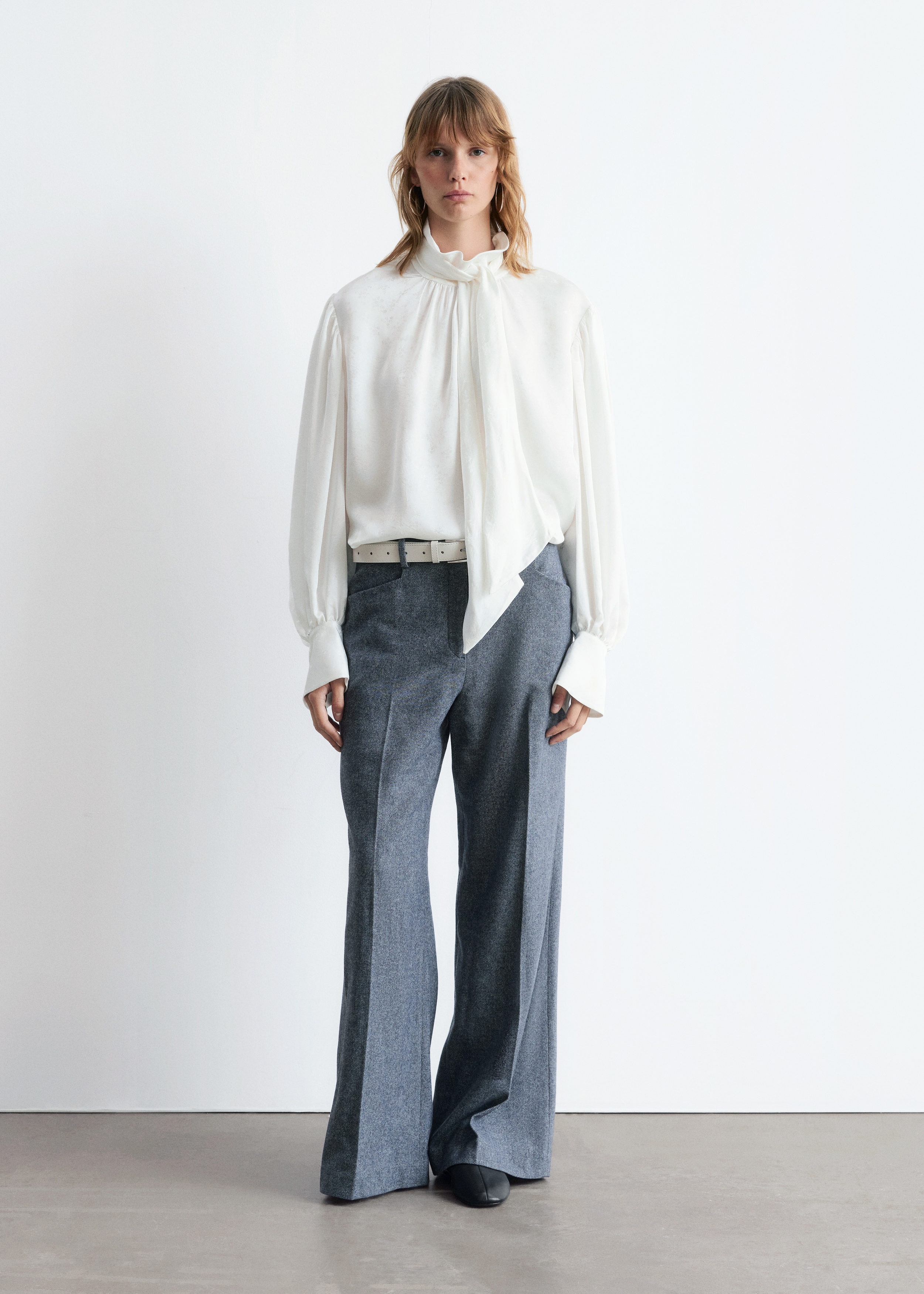 & Other Stories BOW-COLLAR BLOUSE
