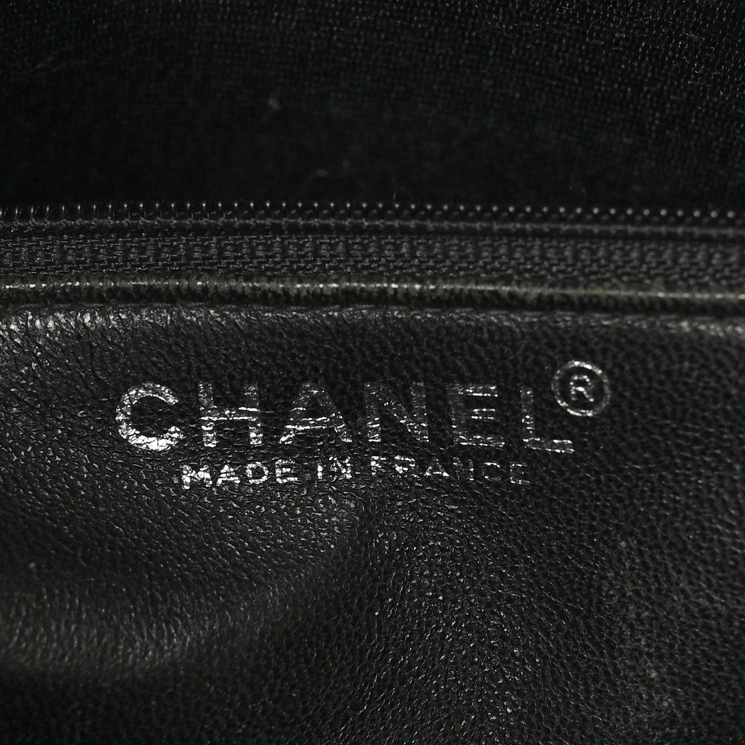 Caviar Quilted Medallion Tote Black - Top Club