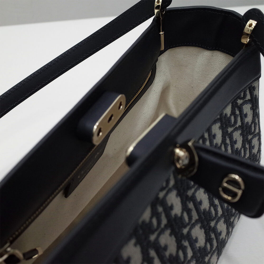 MEDIUM DIOR KEY BAG - Top Club