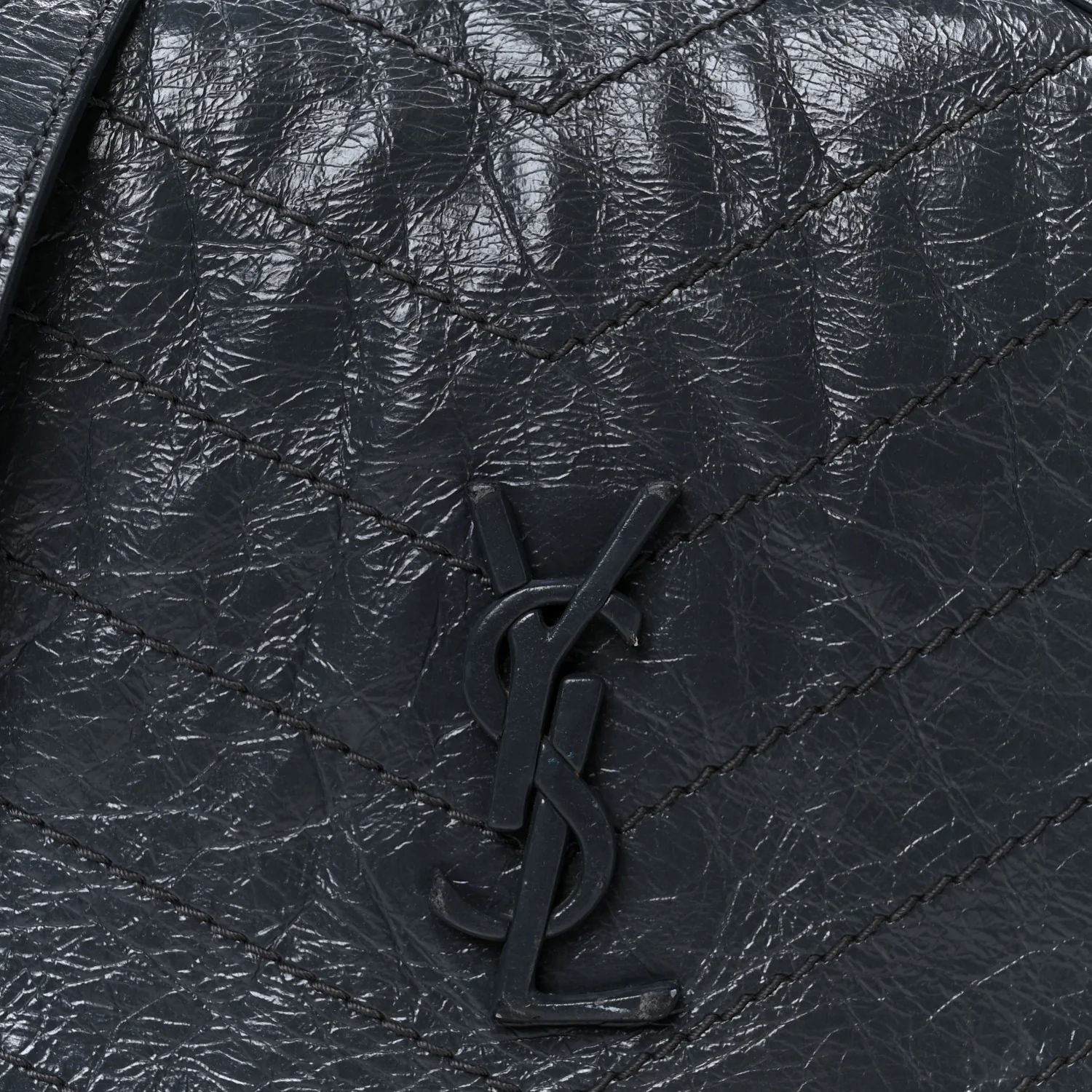Crinkled Calfskin Matelasse Monogram Niki Chain Wallet Dark Smog - Top Club