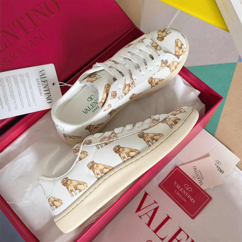 VALENTINO ROYCO Women s  LE CHAT DE LA MAISON  Patterned Soft Calfskin Sneakers - Top Club