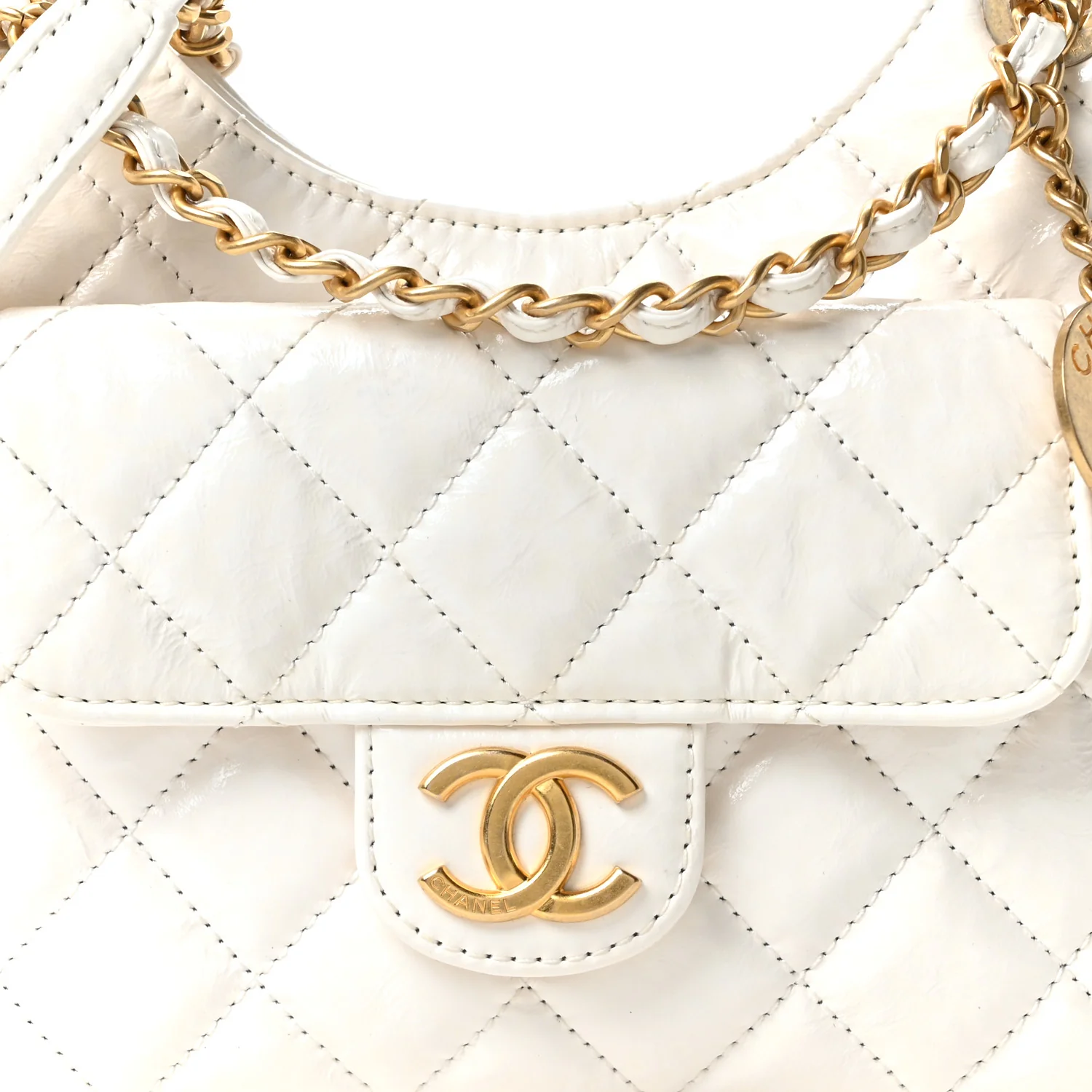 Shiny Crumpled Calfskin Quilted Small Wavy CC Hobo White - Top Club