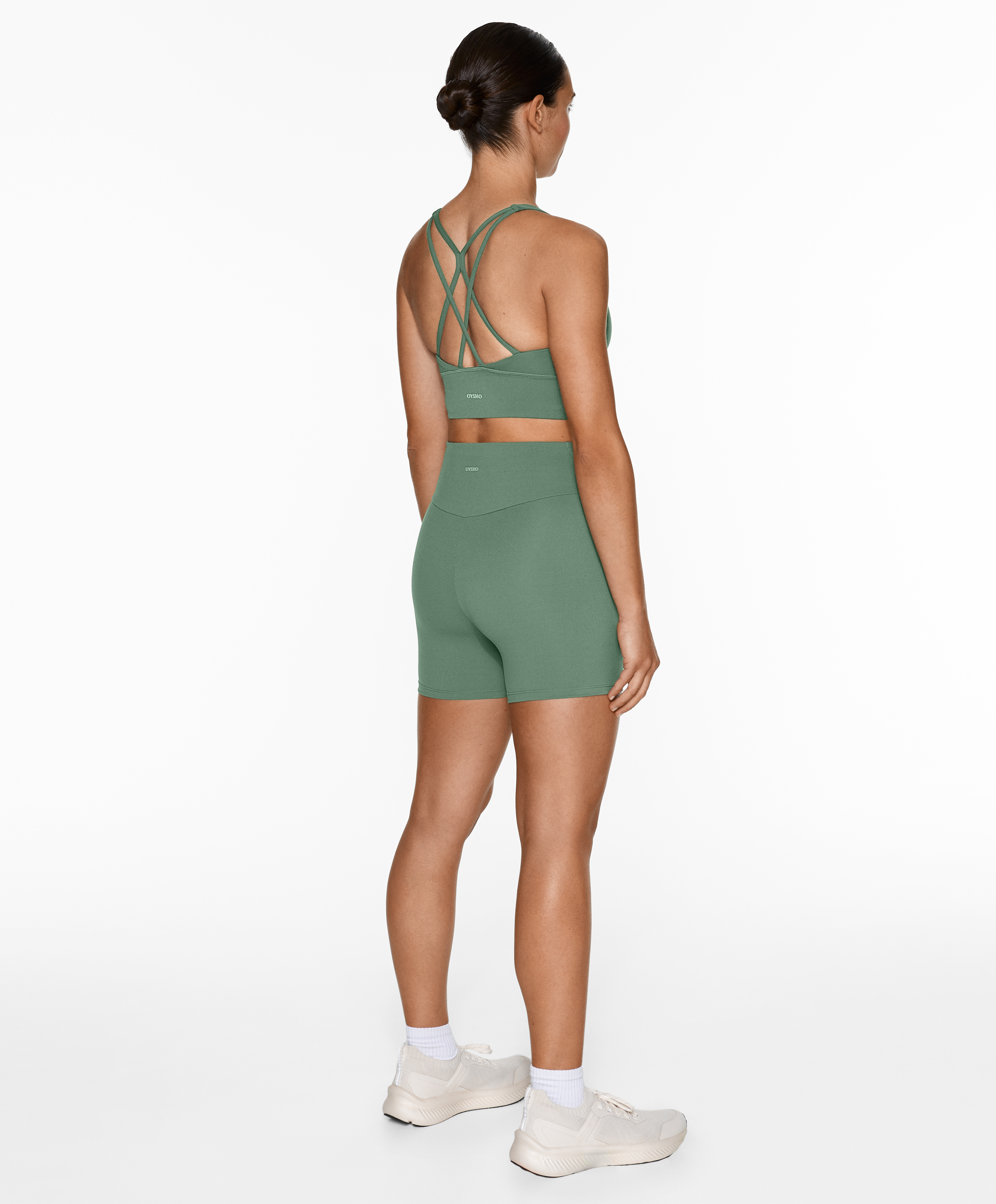 OYSHO Comfortlux high-rise 10cm hot pants