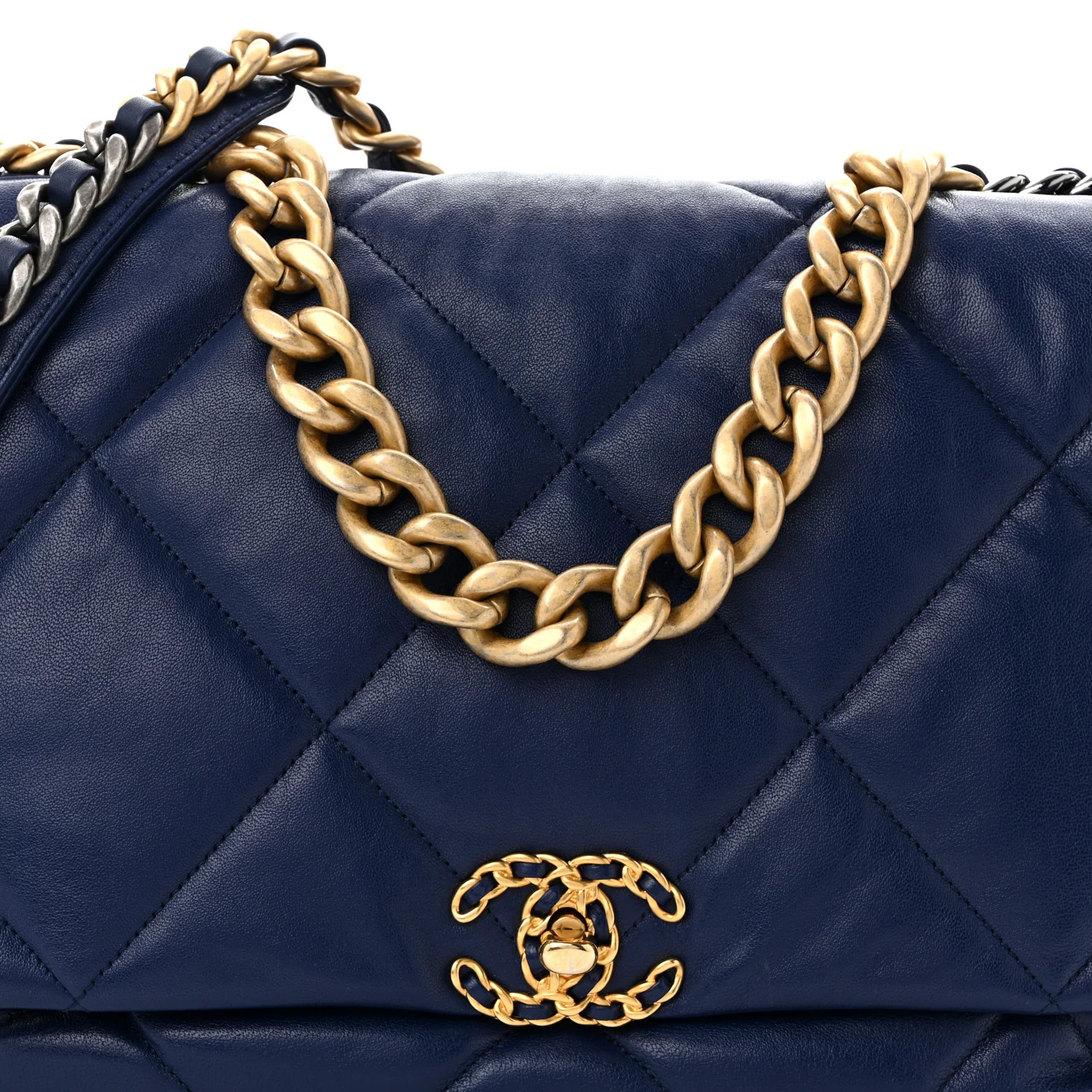 Goatskin Quilted Maxi Chanel 19 Flap Dark Blue - Top Club