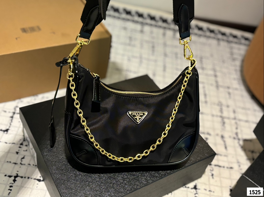 Pra new arrival hobo bag size:22 * 16cm - Top Club