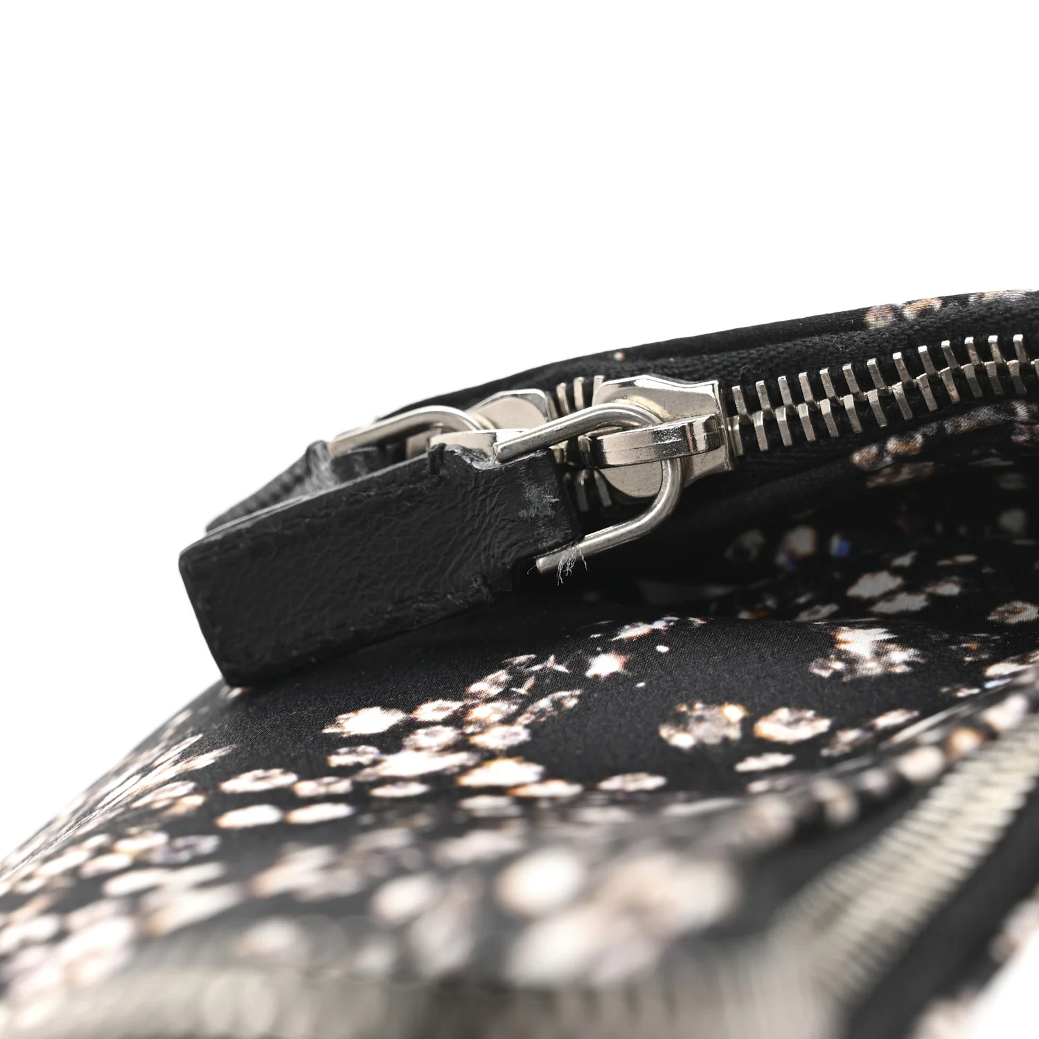 Silk Dandelion Print De Manta Clutch Black - Top Club